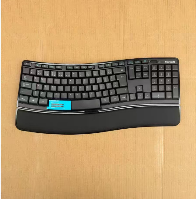 Microsoft Sculpt Comfort Desktop Keyboard and Mouse Set, UK Layout - QWERTY