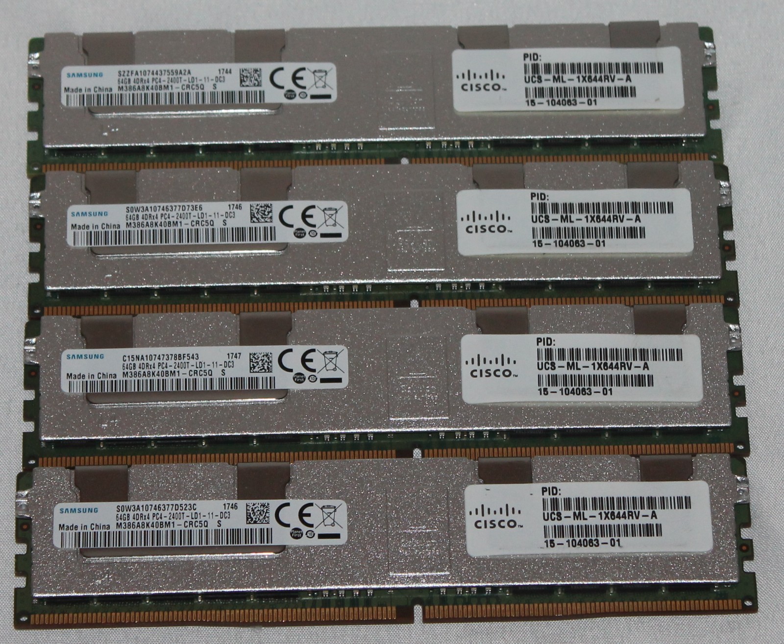 Lot of 4 Samsung 64GB PC4-2400T 4DRx4 DDR4 Server RAM 256GB Total