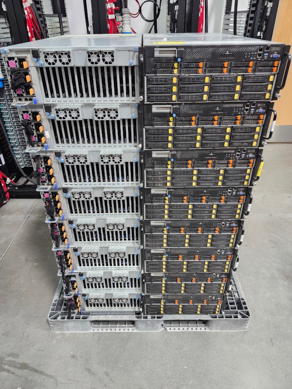 Gigabyte 4U 10x Nvidia GPU AI Server 2x Gold 6152 44-Core 2.1GHz 32GB RAM