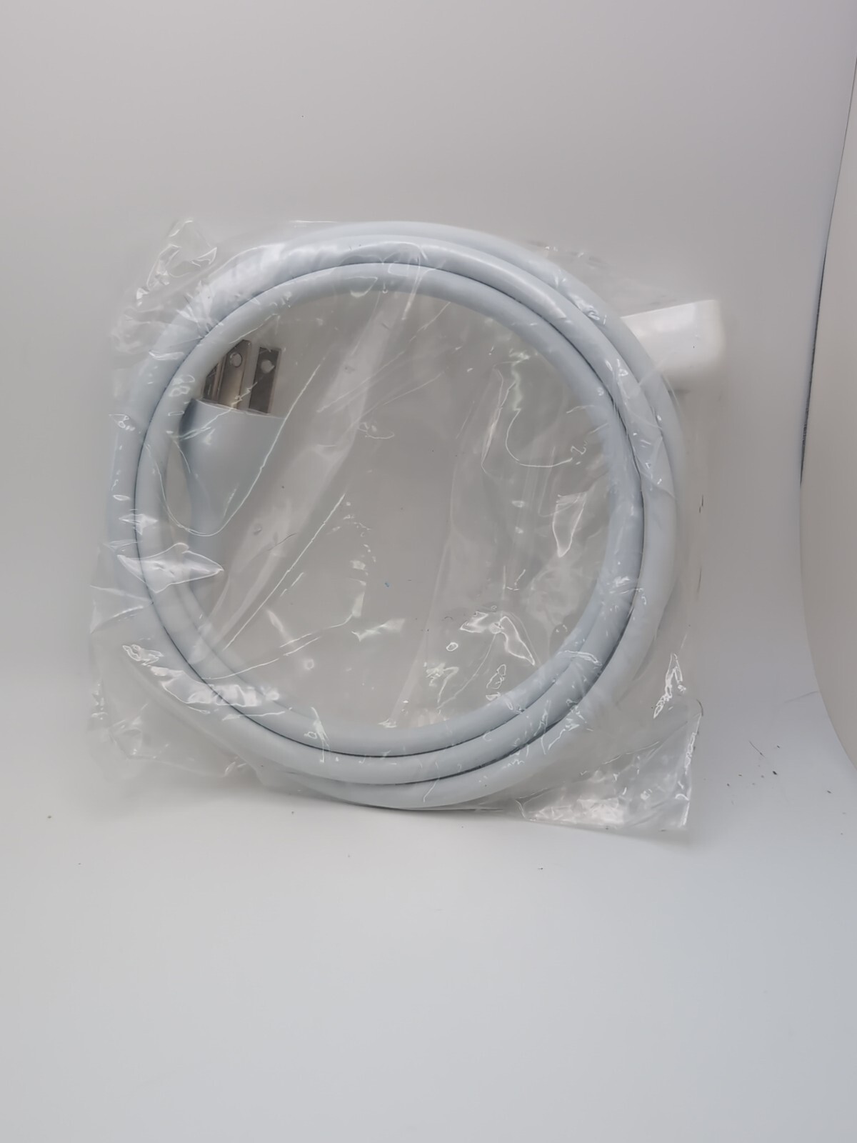 Apple A1 AC Power Adapter Extension Cable 2.5A 125V for MacBook Charger - White