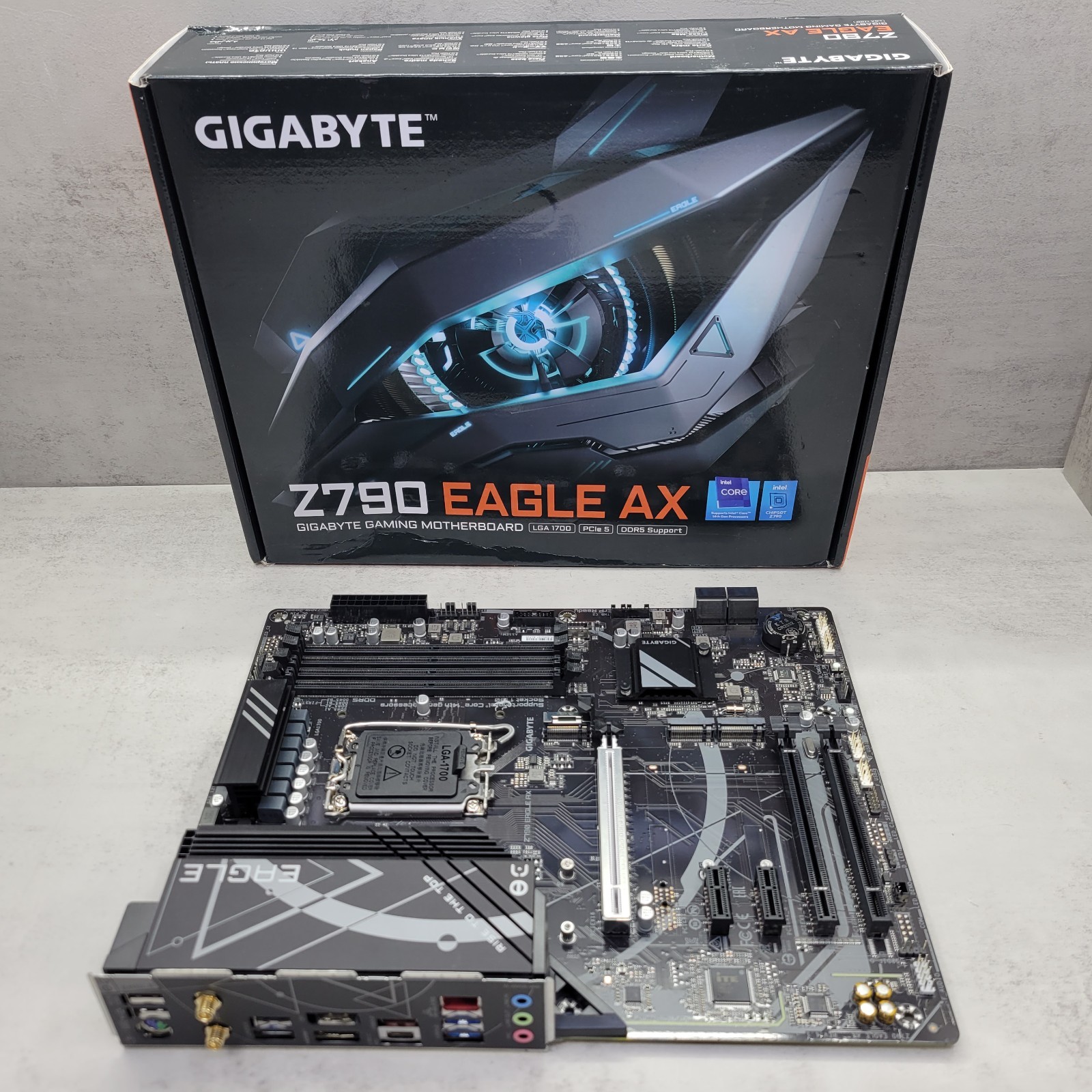Gigabyte Z790 EAGLE AX Gaming Desktop Motherboard Intel Z790 - Socket LGA-1700
