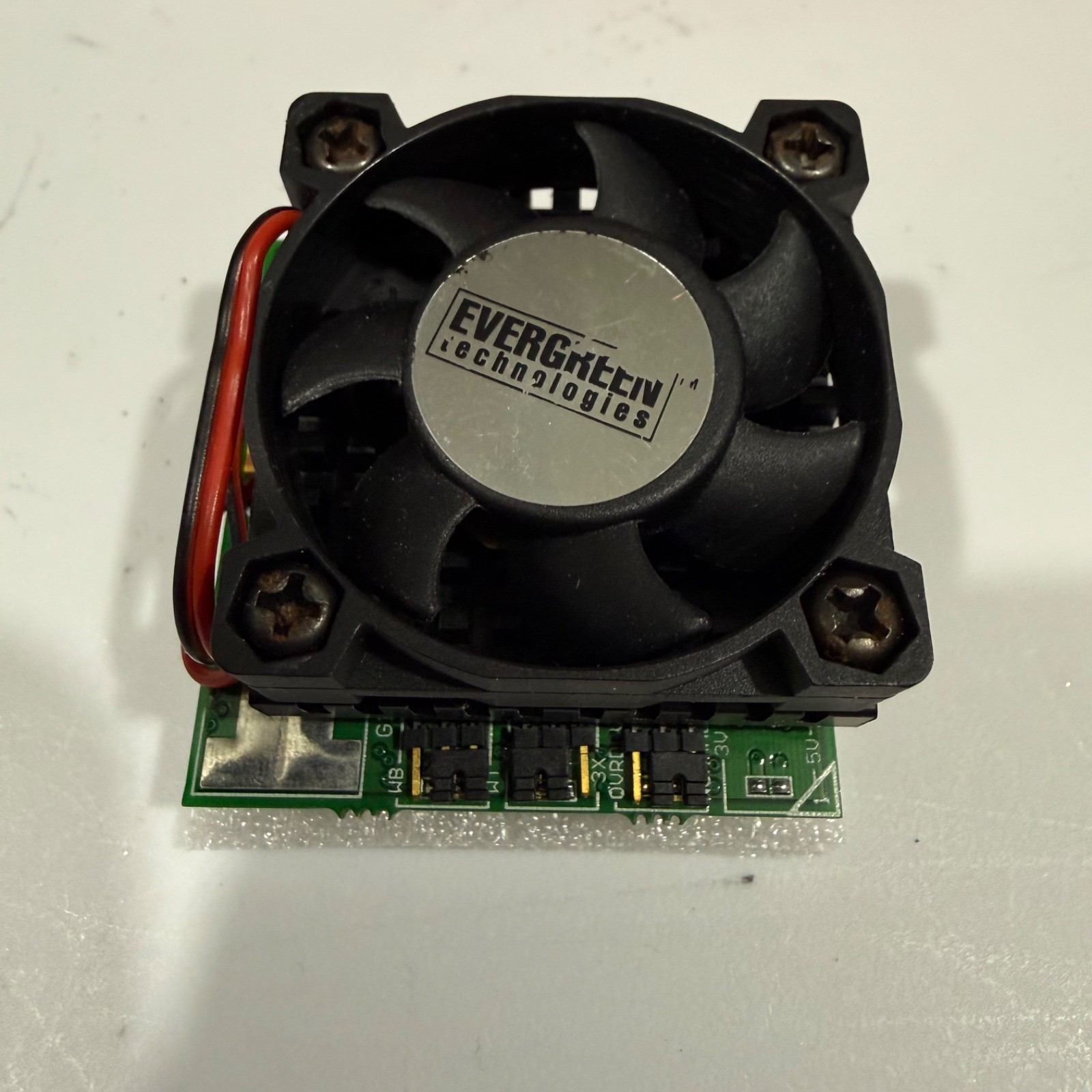 Evergreen Technologies AMD 586 133 Mhz Socket 3 Overdrive CPU 486 Motherboards