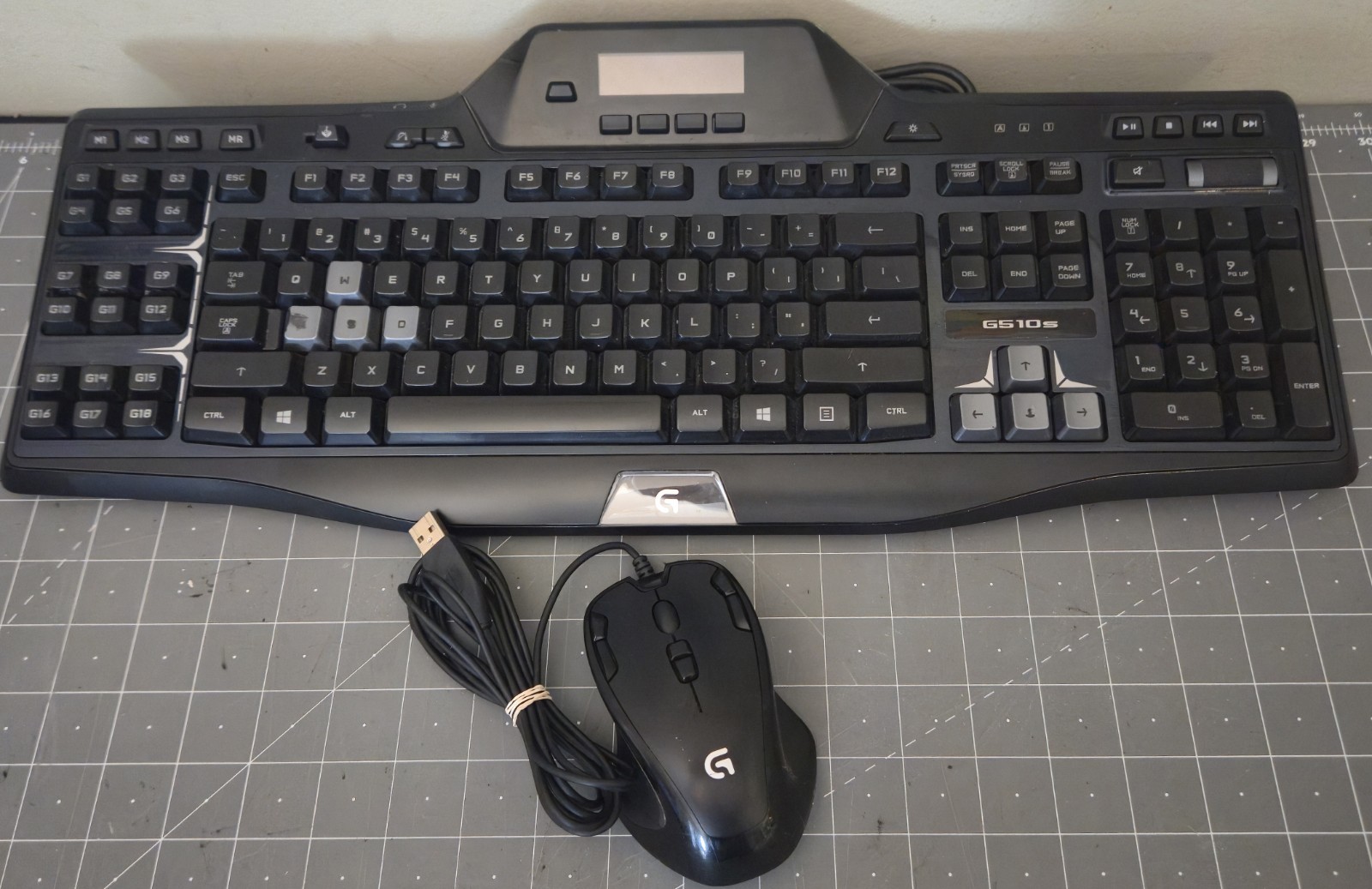 Logitech PC Gaming Bundle G510s Keyboard & G300s Mouse Combo Wired USB Tested VG