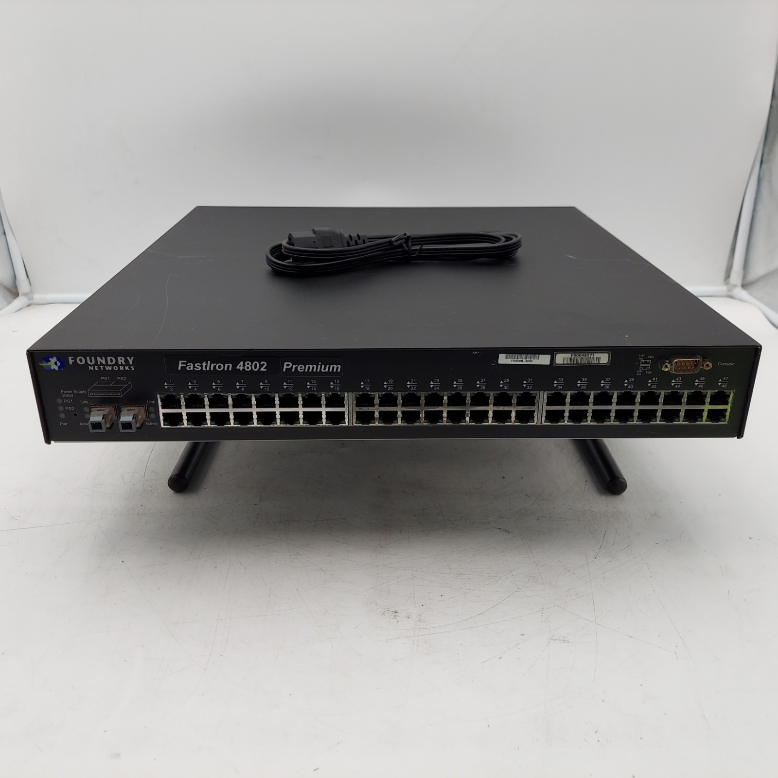 Foundry Networks FastIron FWS4802 48-Port 10/100 Router
