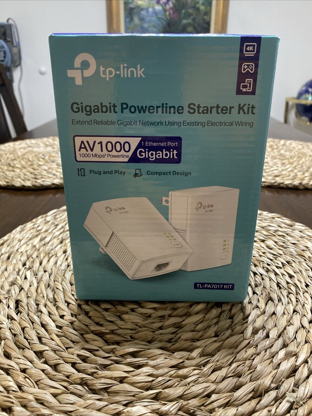 TP-Link AV1000 Gigabit Powerline Starter Kit (TL-PA7017 KIT)