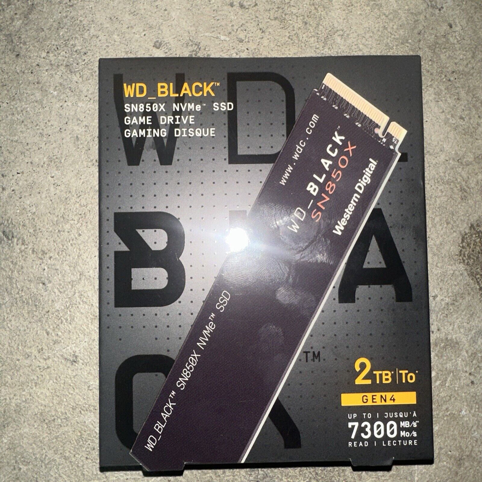 WD_BLACK 2TB SN850X NVMe Internal Gaming SSD Solid State Drives-Gen4 PCIe, M.2