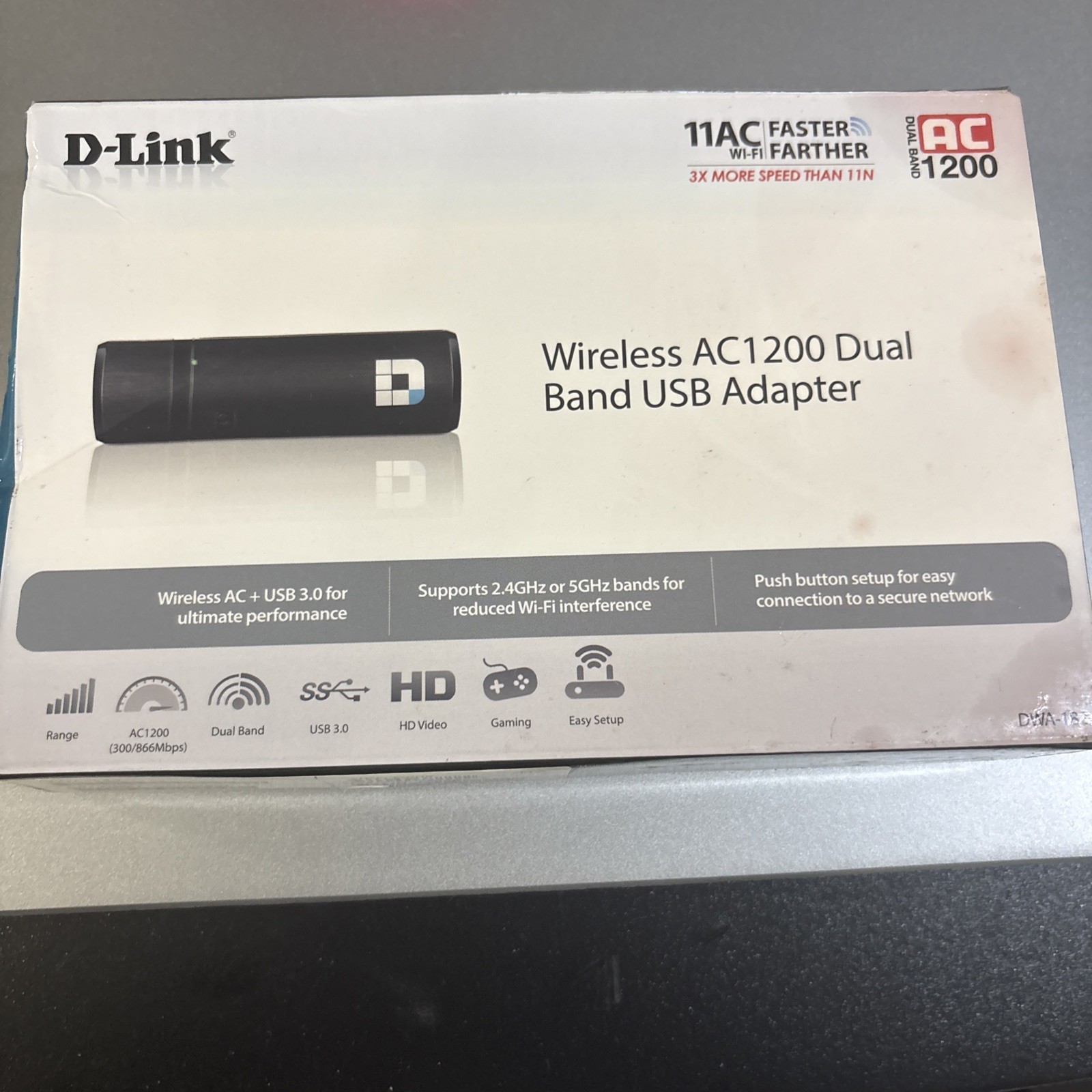 ​D-Link Wireless AC1200 Dual Band USB Adapter WiFi Network Dongle DWA-182
