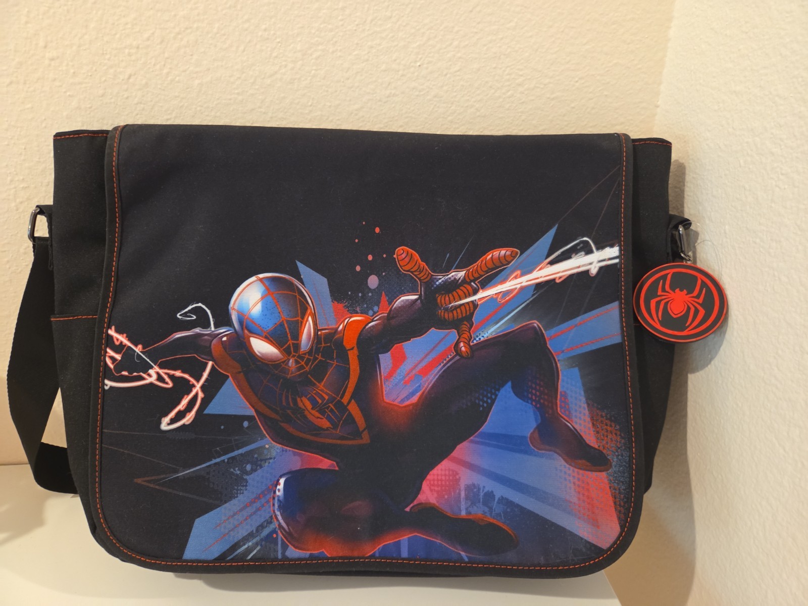 Marvel SpiderMan Miles Morales Messenger Bag W/ Laptop Pocket Universal Studios