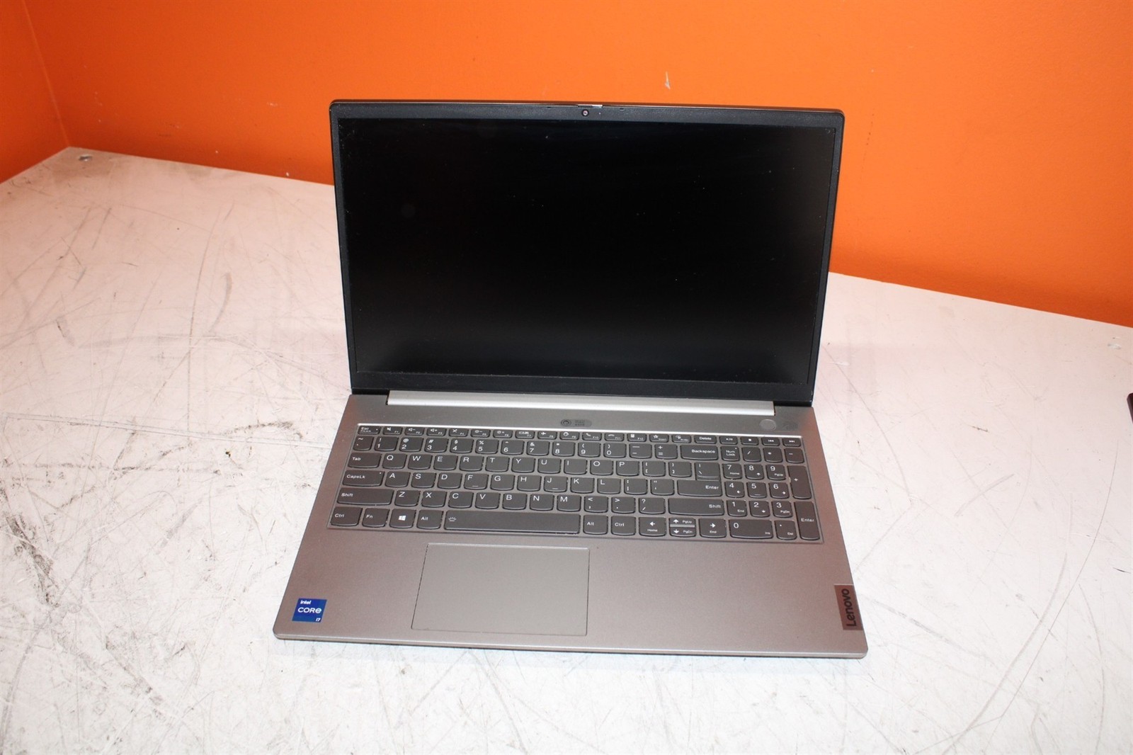 Scratched LCD Lenovo ThinkBook 15 G2 ITL Intel i7-1165G7 2.8GHz 16GB 256GB SSD 