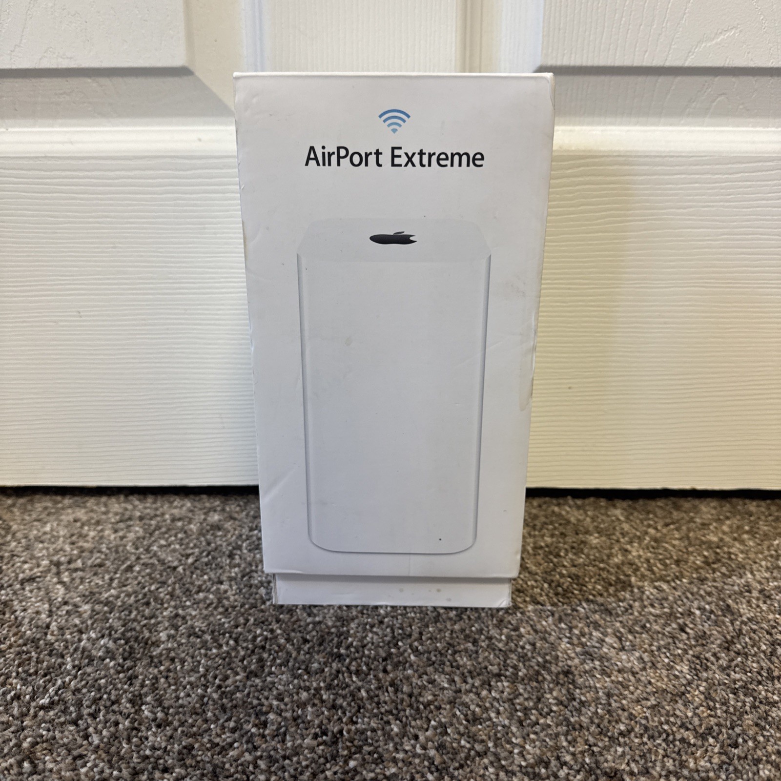 Apple AirPort Extreme Base Station 3-Port 802.11ac WiFi Router A1521 ME918LL/A