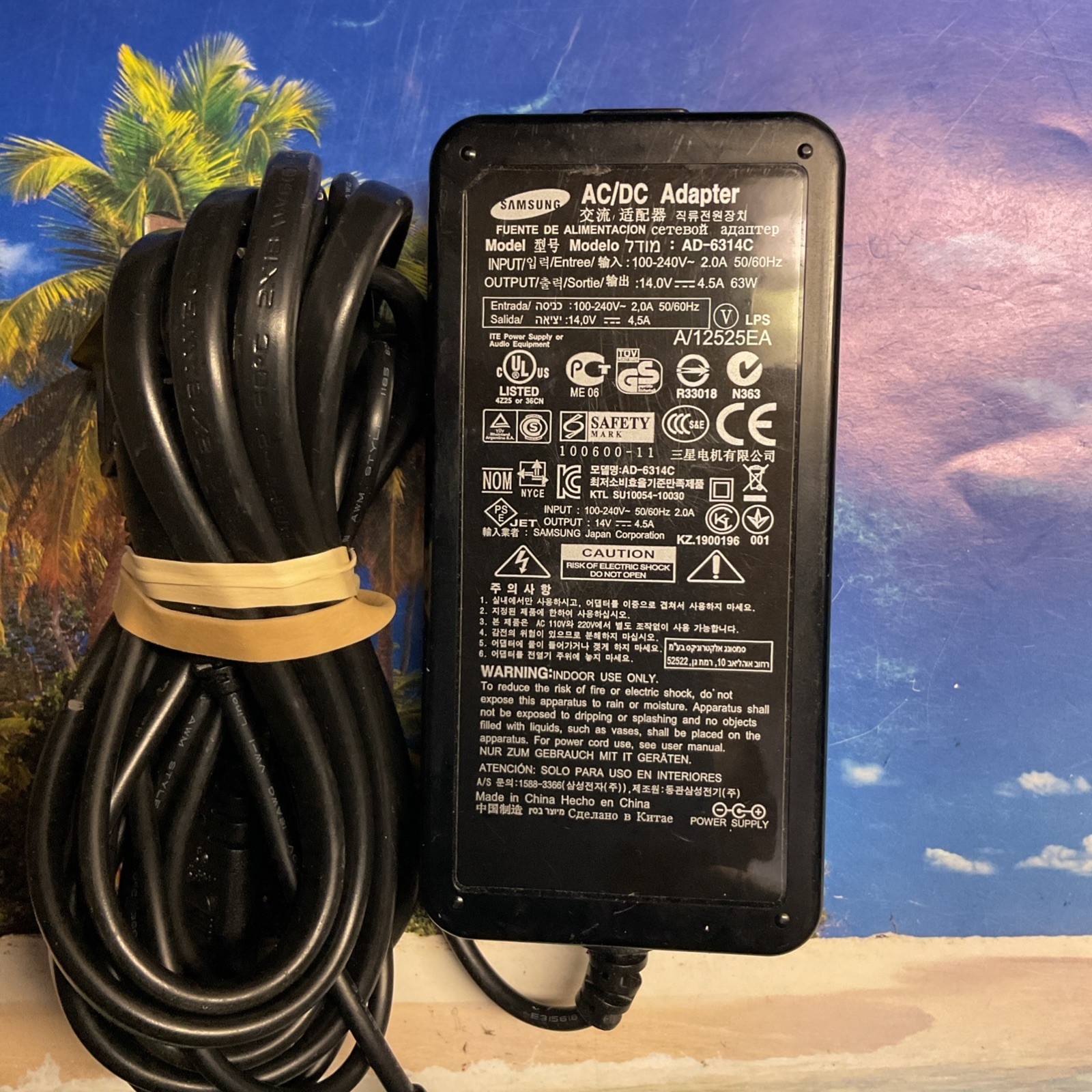 Genuine Original Samsung A/C Adapter AD-6314C 14V 4.5A 63W Charger