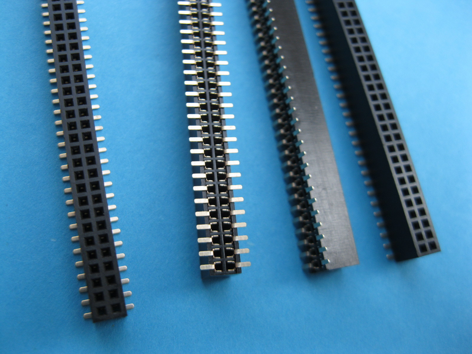 30 pcs Gold SMT SMD 1.27mm 2x40 80pin Breakable Female Pin Header Double Row New