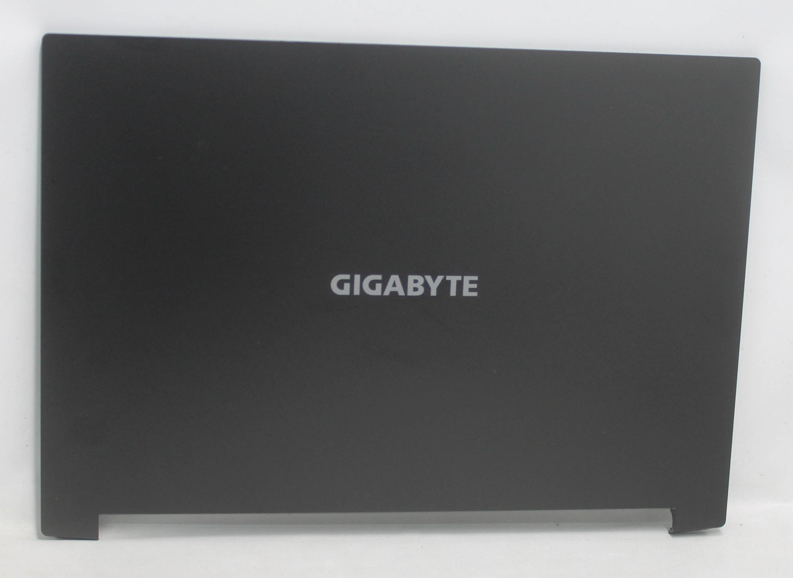 6-39-NH551-024-G2-B Gigabyte Lcd Back Cover G5 Kc-5Us1130Sh Grade B"GRADE B"