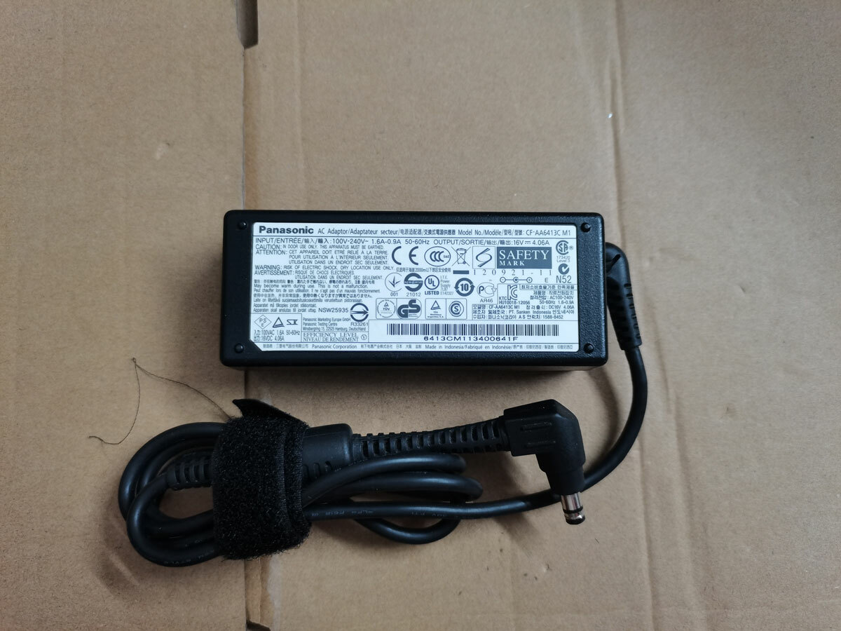 16V 4.06A For Panasonic Toughbook CF-MX5 64W CF-AA6413C M1 120921-11 100%Genuine