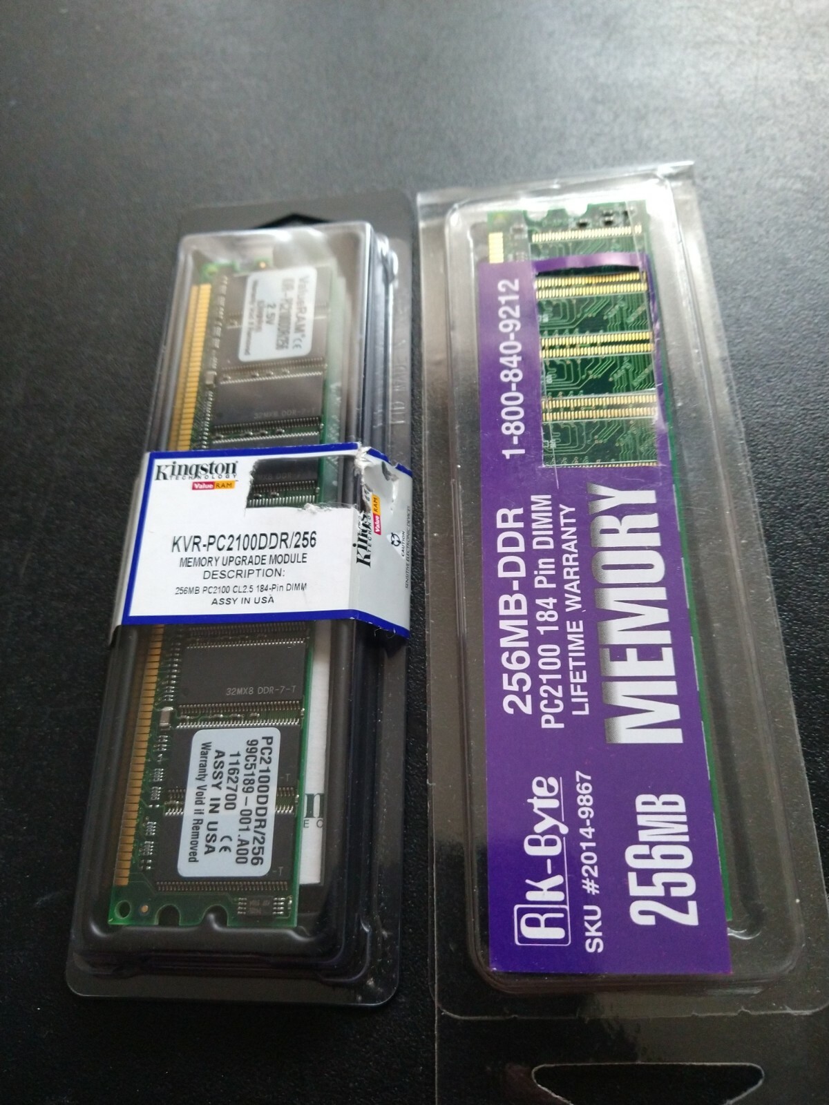 Kingston RAM Memory Module 256MB PC2100 CL2.5 non-ECC 184 Pin KVR266X64C25/256-R