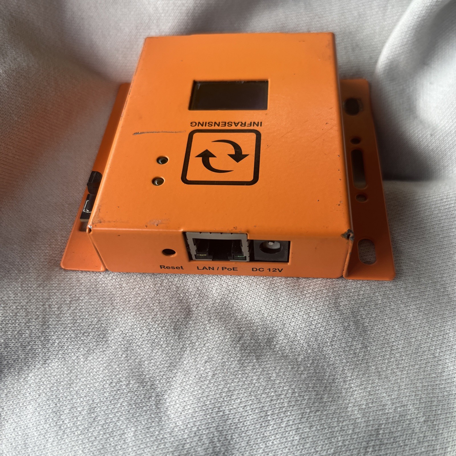 Serverscheck - Base Unit v5 - Standard ServersCheck SensorGateway