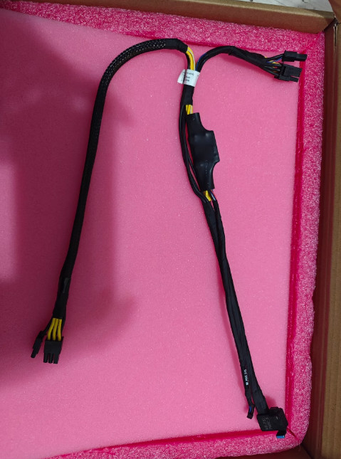 New 09PVH2 9PVH2 DELL R760 Server GPU Power Riser 4 Cable Dual 8-Port Cable