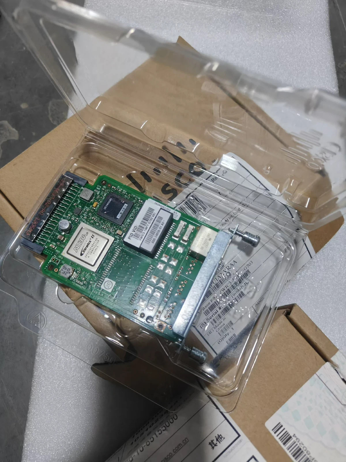 1pcs Genuine New Cisco VWIC3-2MFT-G703 Voice WAN Interface Card