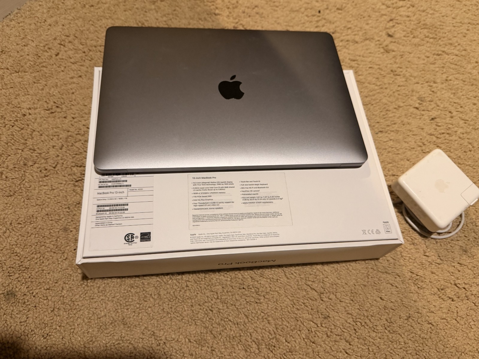 Macbook Pro 13inch (INTEL) 16GB/1TB - Space Gray-A2251- LIGHTLY USED/OPEN BOX