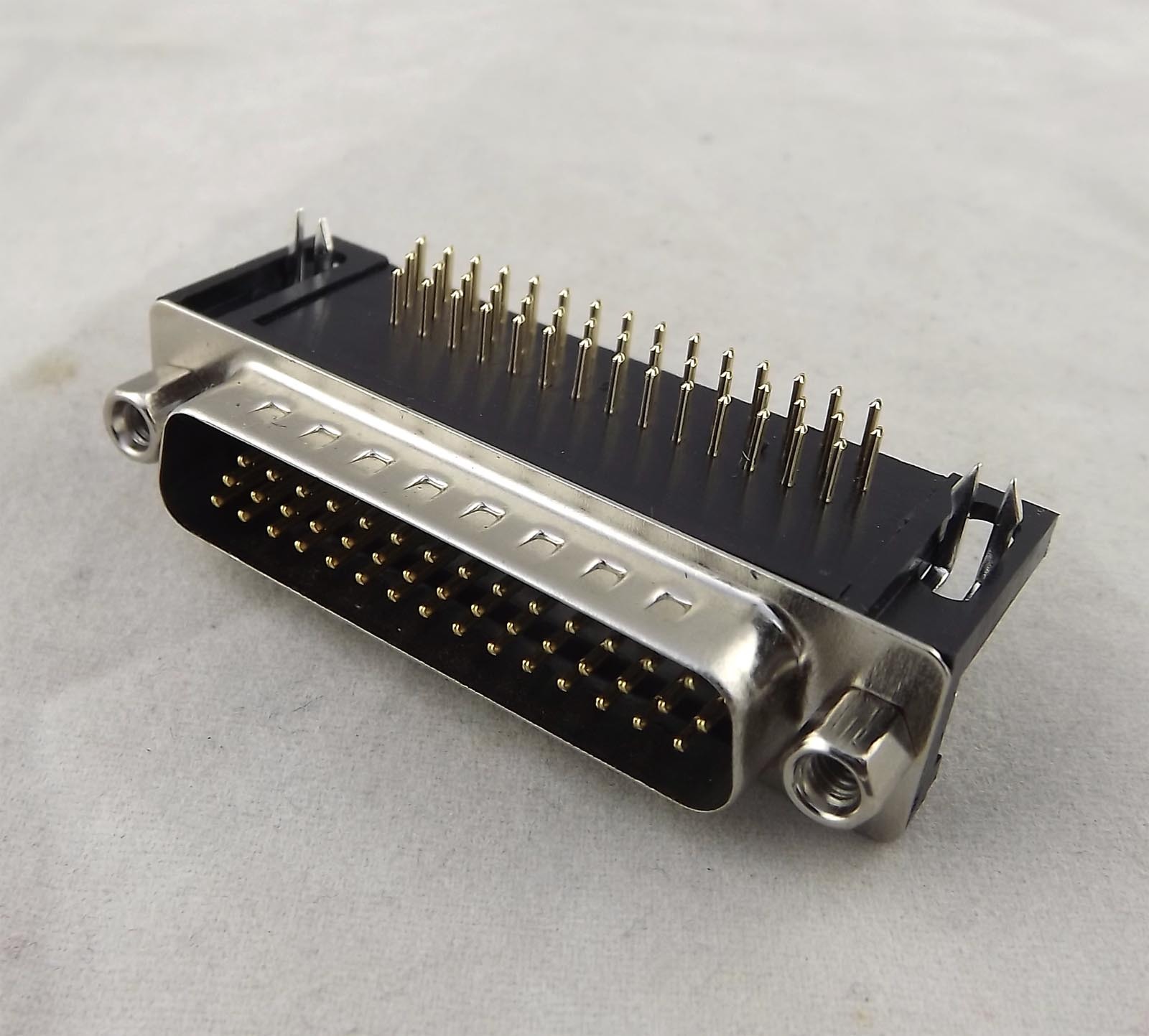2x DB44 44Pin Male 3 Rows Right Angle D-SUB PCB Solder Cable Adapter Connector