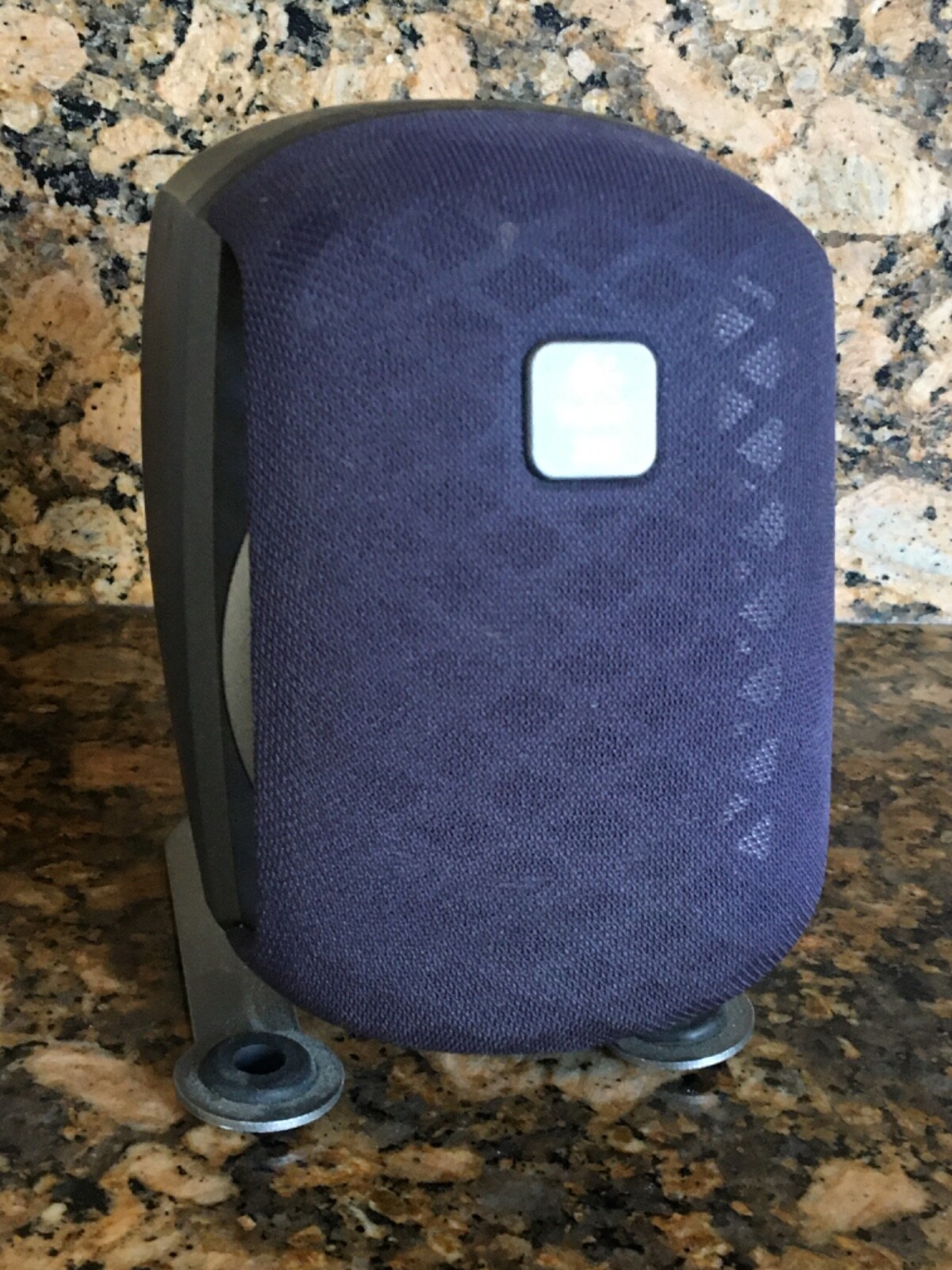 original OEM Logitech Z-680 LEFT / RIGHT THX Middle Speaker