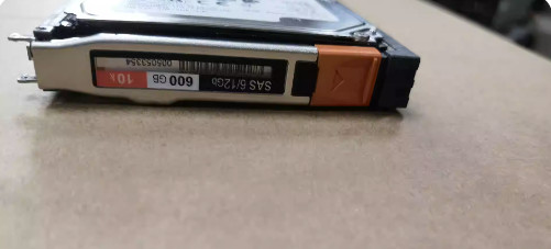 EMC 005053354 005053357 unit 600G 10K SAS 2.5 12Gb storage hard drive