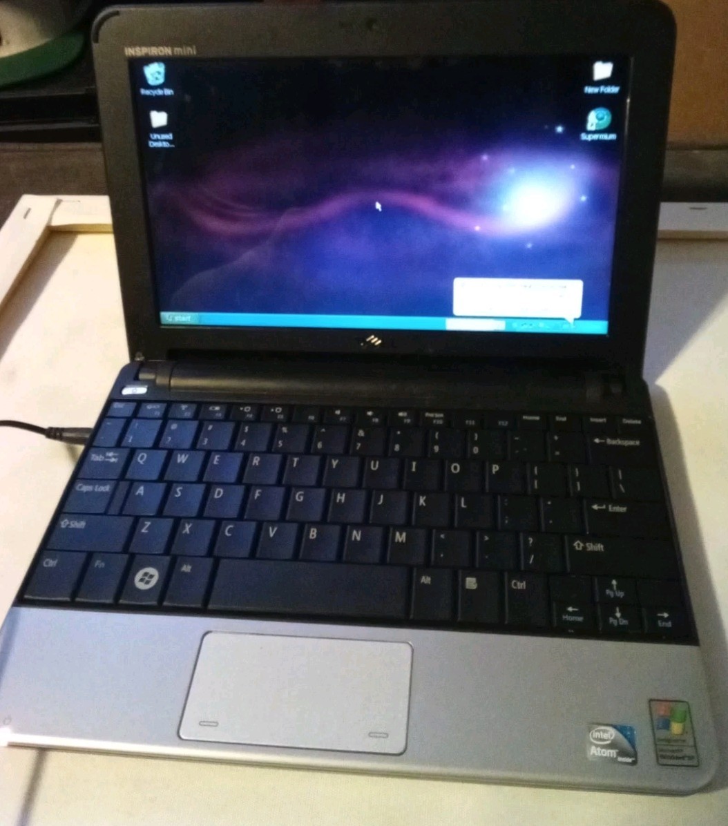 Dell Inspiron Mini 10 PP19S Netbook Atom Z520 1.33Ghz/1GB 10.1" Laptop Computer
