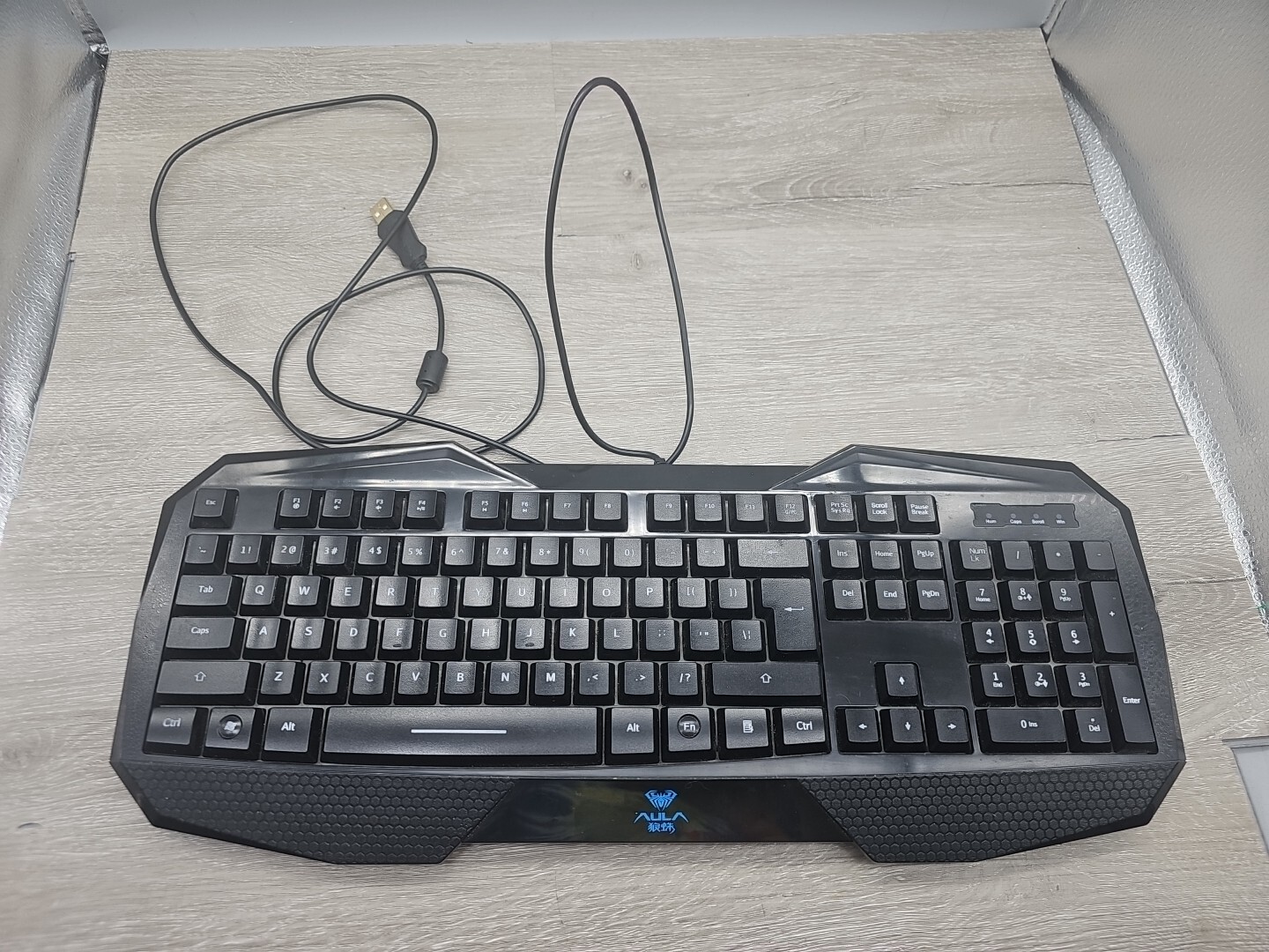 AULA Be-Fire Wired Gaming Keyboard With LED Blue Backlight Tested