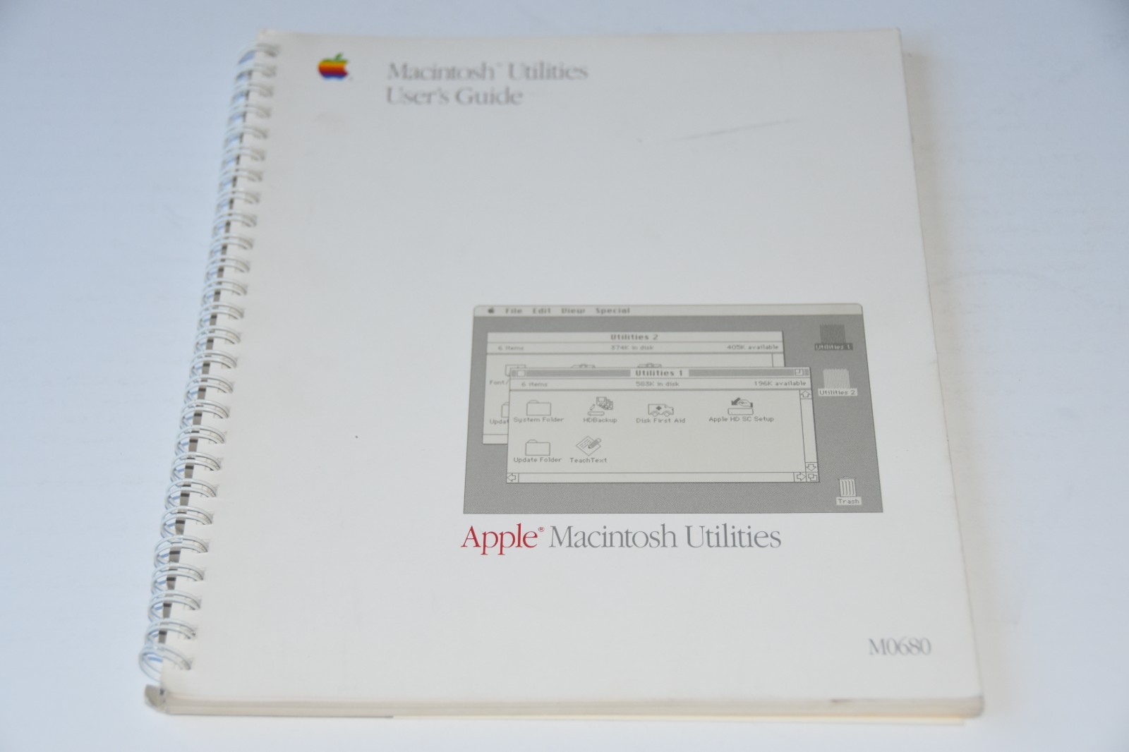 vintage 1987 Apple Macintosh Utilities M0680 Manual Users guide book 030-2133-A