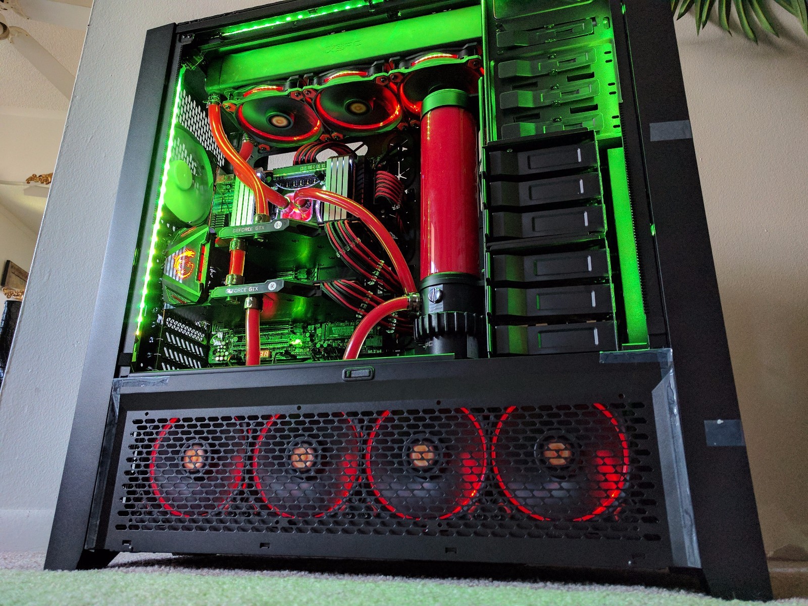 EXTREME Custom Liquid Cooled Computer - i9 7920x 12-Core 64GB- GTX 1080 Ti SLI