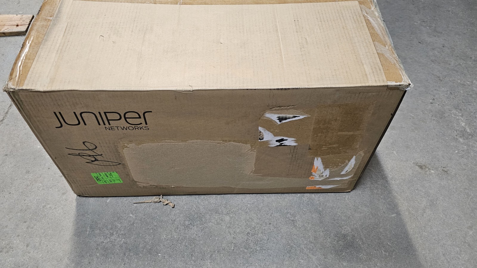 Juniper Aggregation Router MX-104-MX5-AC * NEW /  / PLS READ *