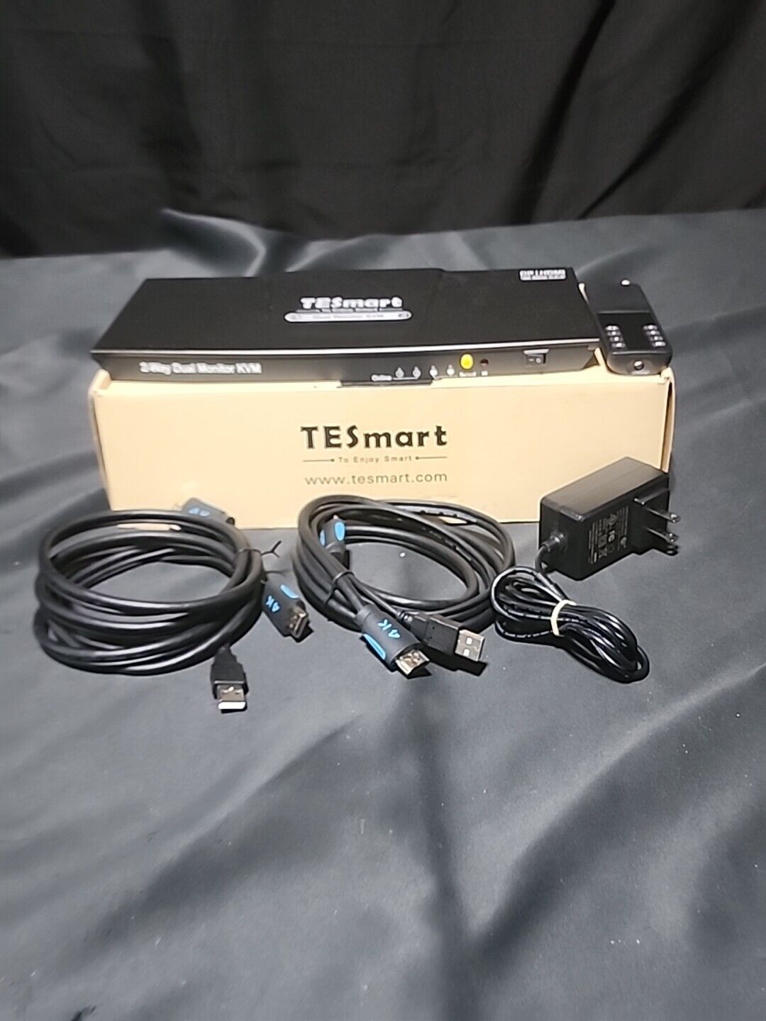 TESmart dual monitor KVM DP HDMI 4K 60HZ 4:4:4: HDK0402A1U