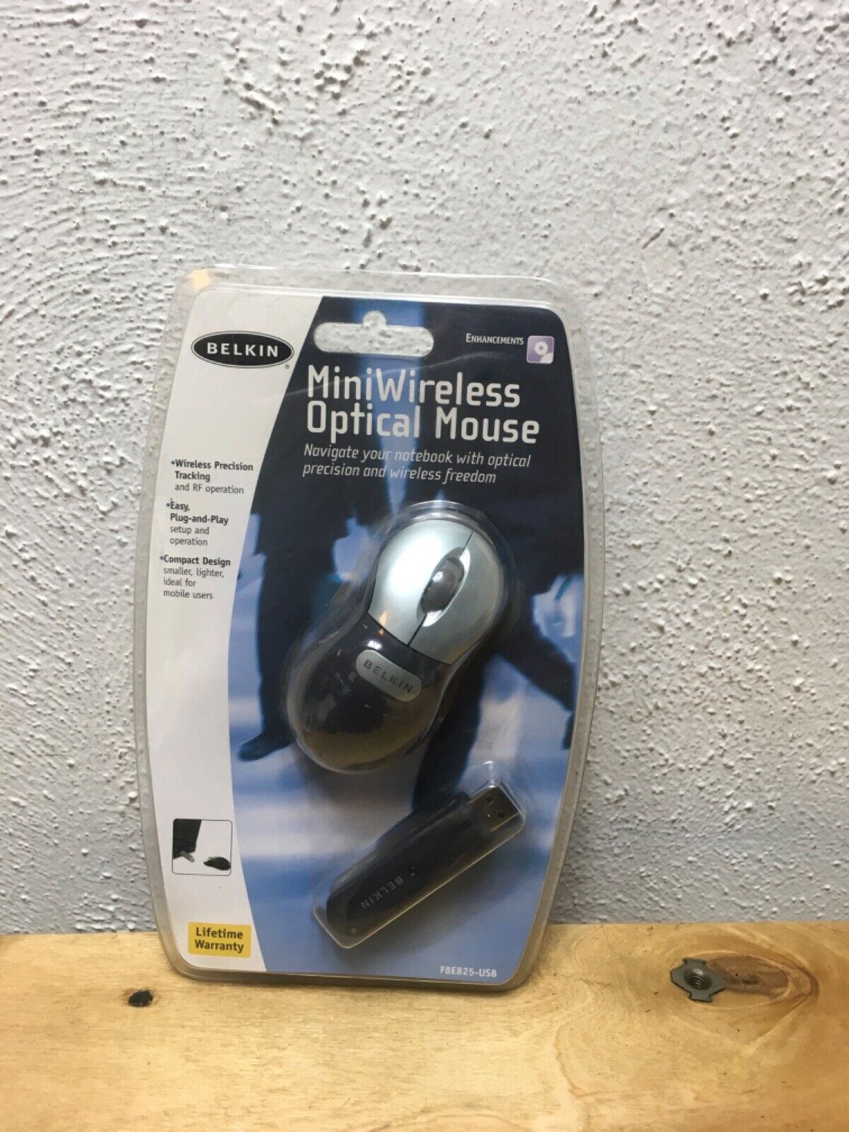 New BELKIN MiniScroller Optical Mouse Model F8E825- USB wireless#b-17