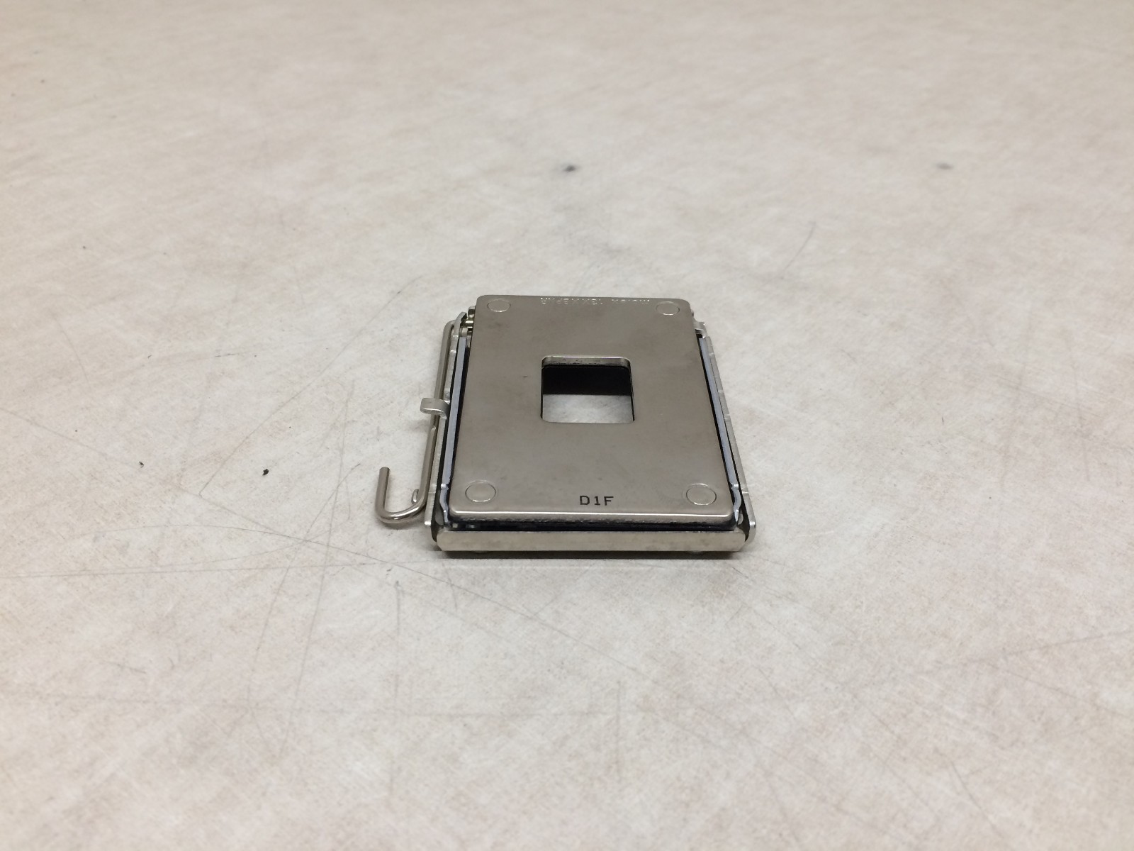 Foxconn LGA1366/1356 Retention Bracket, CPU Latch Mount