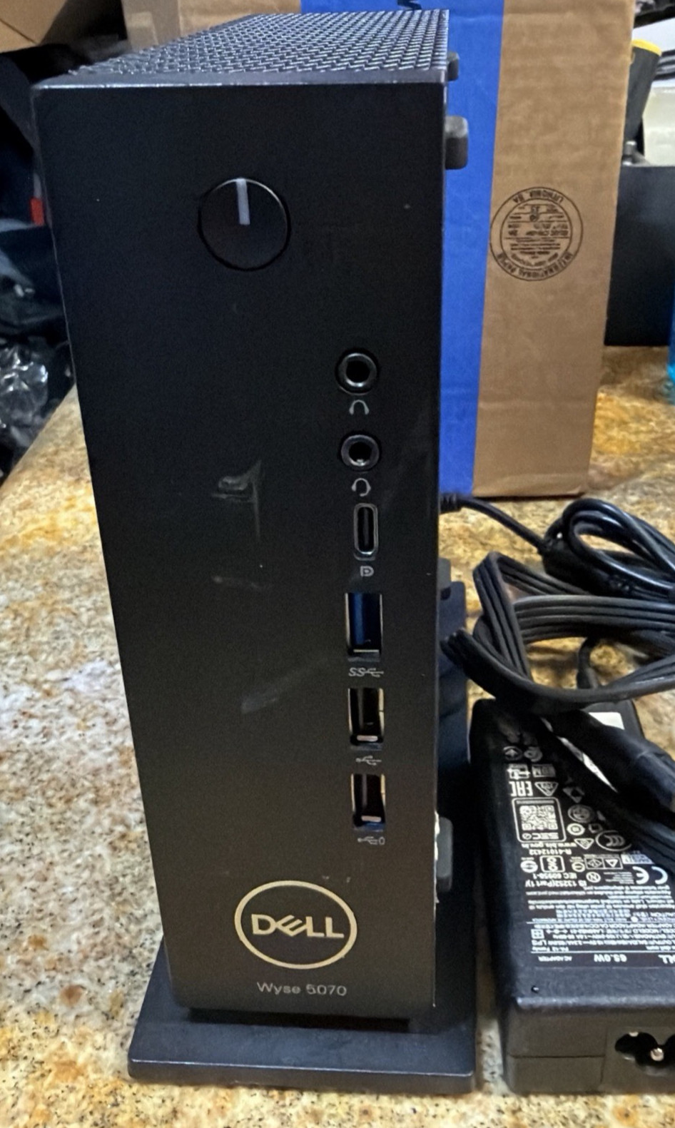 Dell Wyse 5070 Thin Client Mini PC DTS Pentium Silver J5005 1.5GHz 4GB 32GB SSD