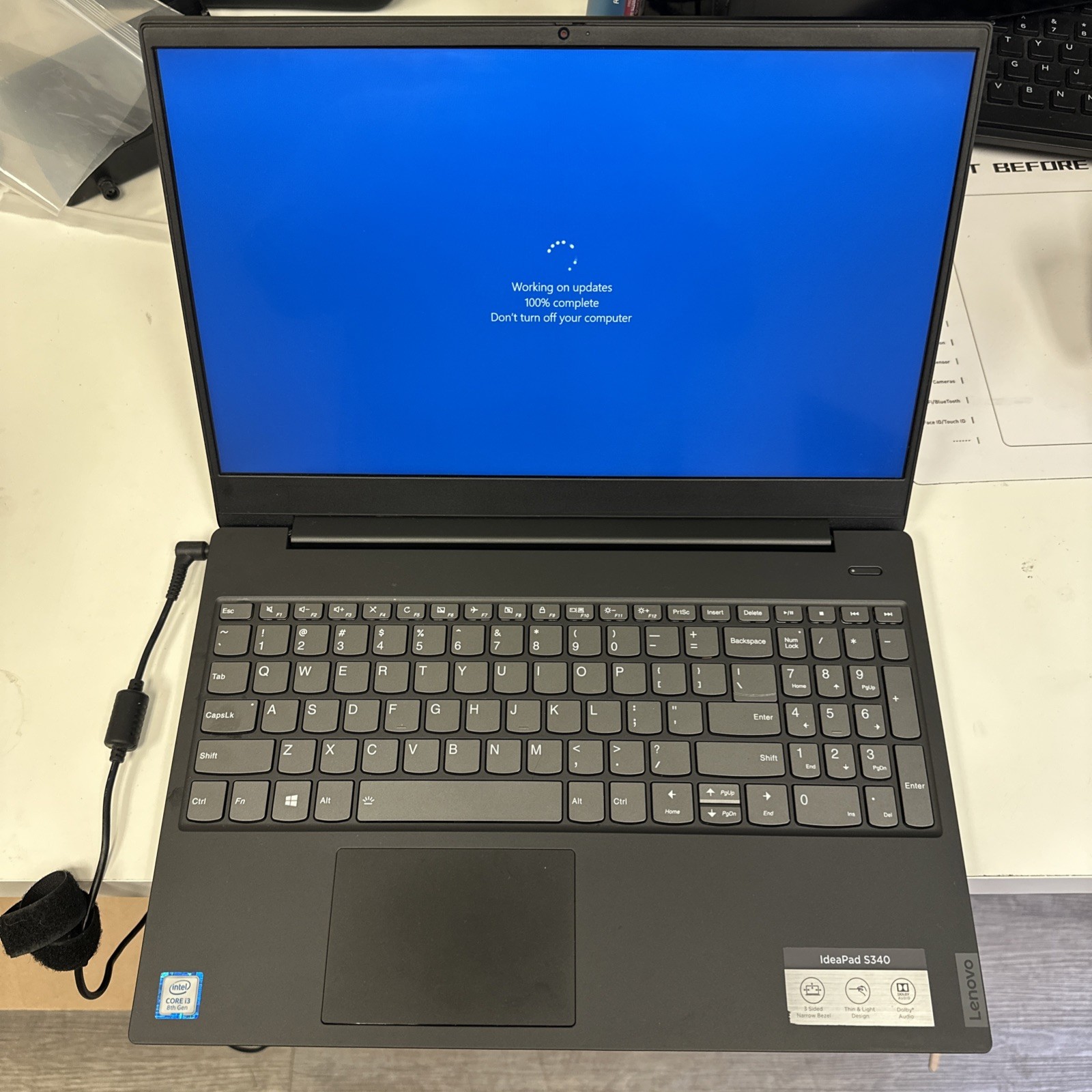 Lenovo IdeaPad S340-15IWL 15.6" FHD Touch i3-8145U 8GB 256GB NVMe Win10