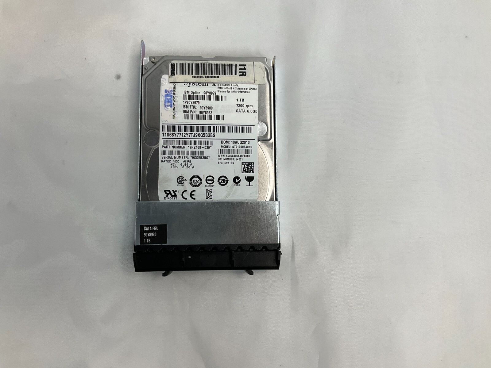 IBM 90Y8980 2.5" slim simple-swap SATA 1 TB 7200 6 Gbit NL Disk Drive