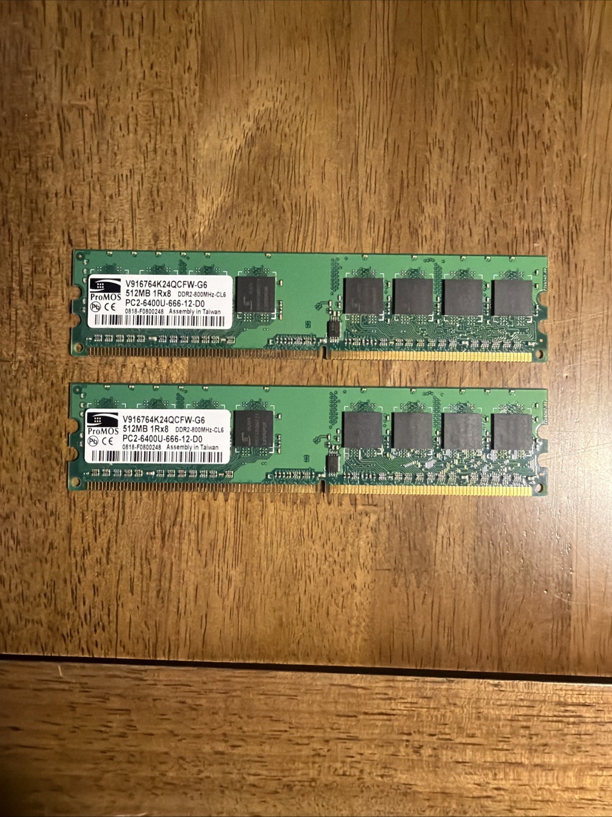 2 x ProMOS 512MB PC2-6400U-666-12-D0 (DDR2-800MHz) Desktop RAM Memory (1GB)