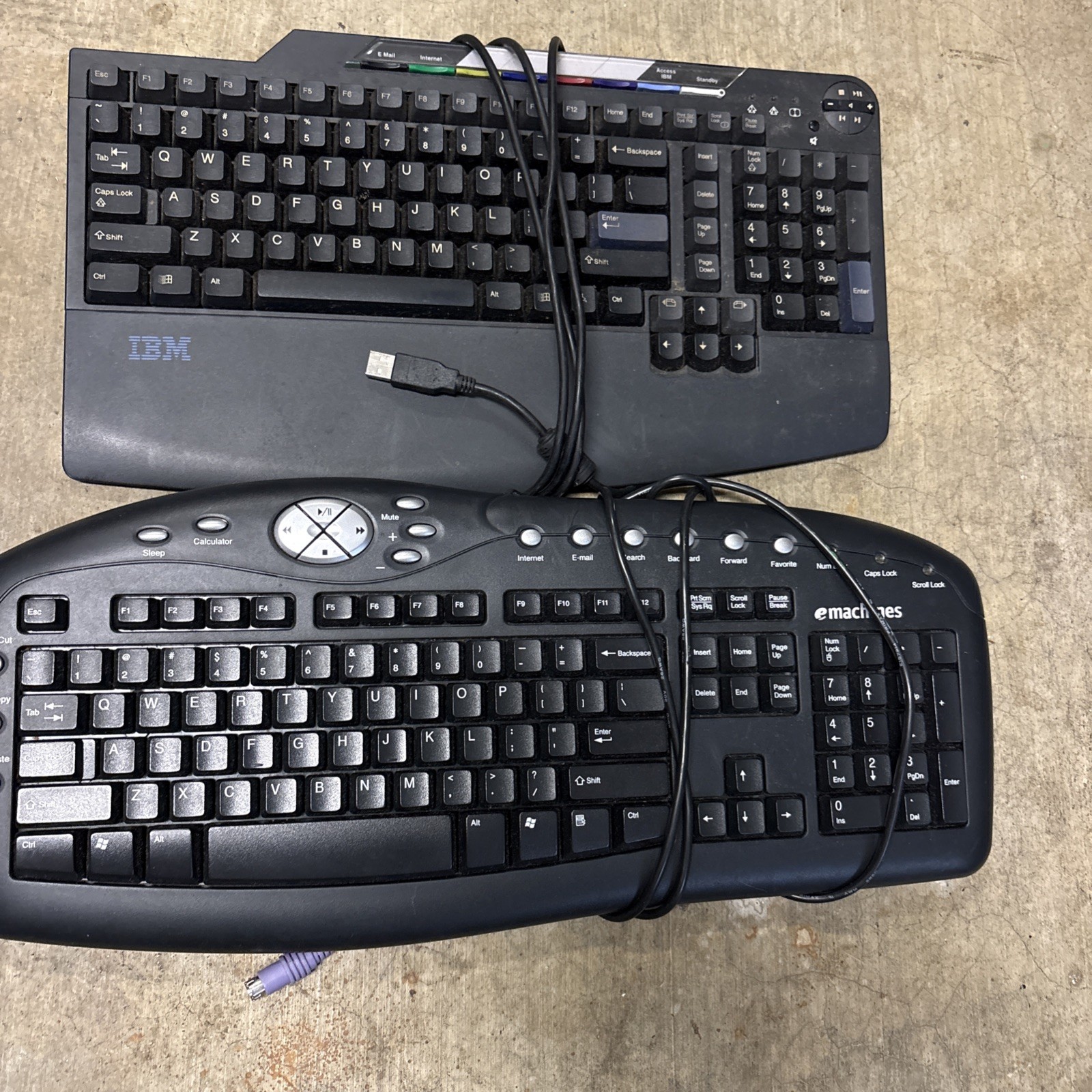 Lot 2 Vintage IBM SK-8809 eMachines KB-0108 Multimedia Keyboards Untested