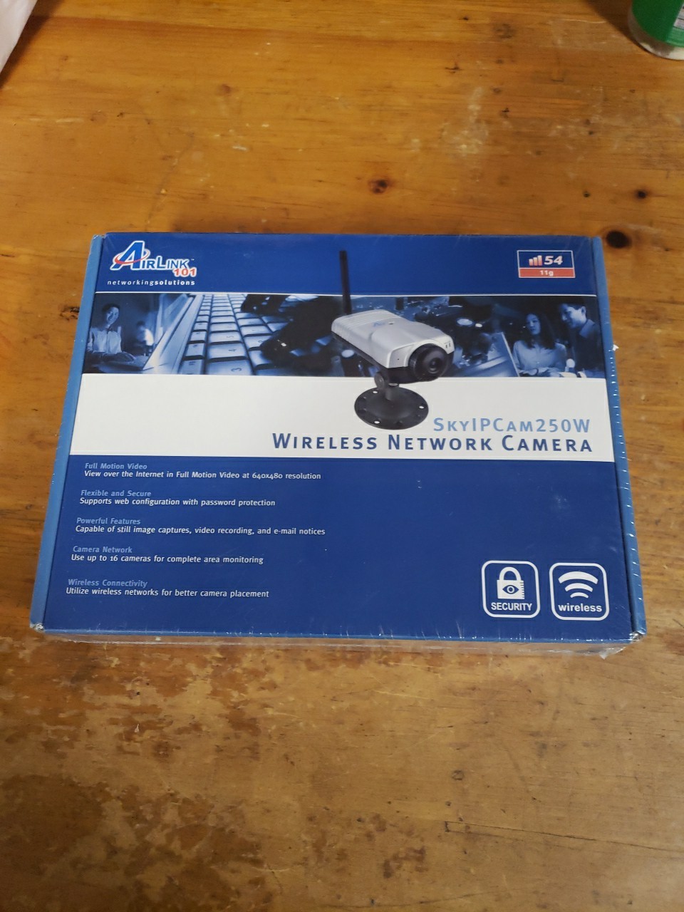Air Link 101 AIC250W Wireless  Network Video Camera New AirLink101 Airlink101