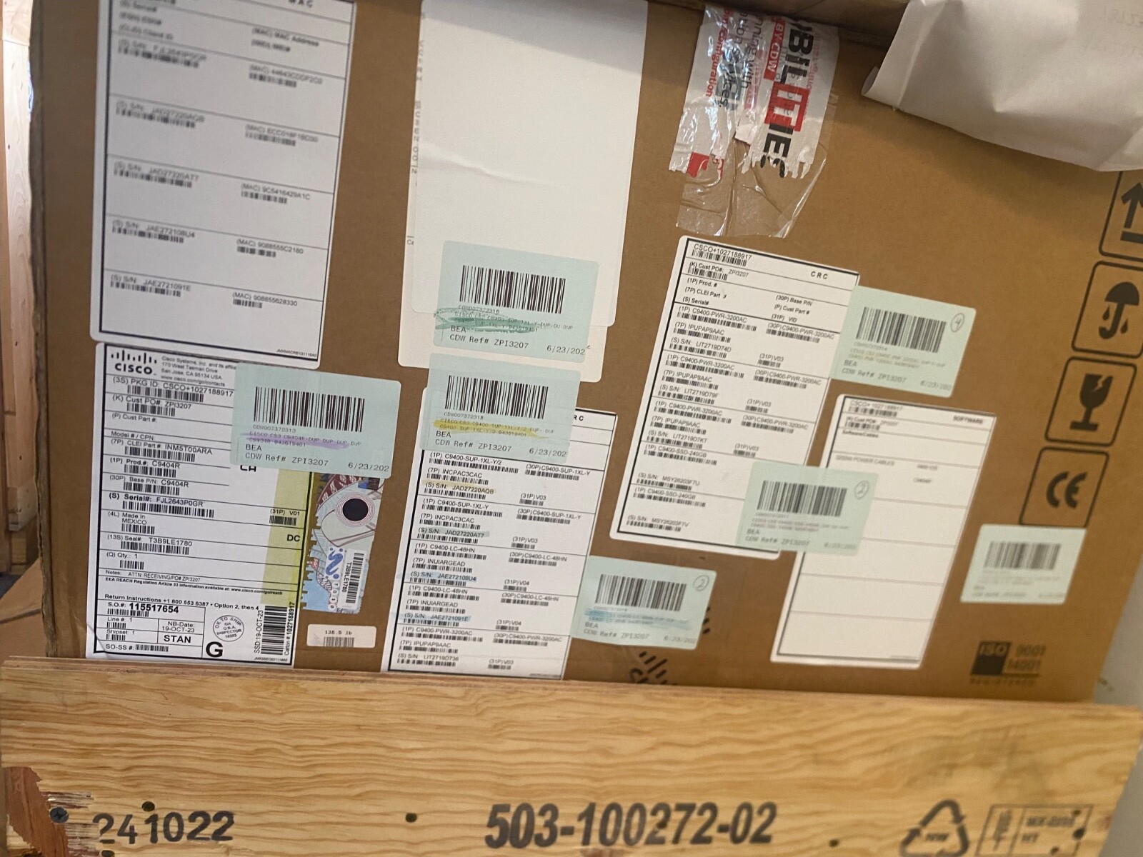 New Cisco C9404R= 2x C9400-SUP-1XL-Y, 2x C9400-LC-48HN, 4X 3200