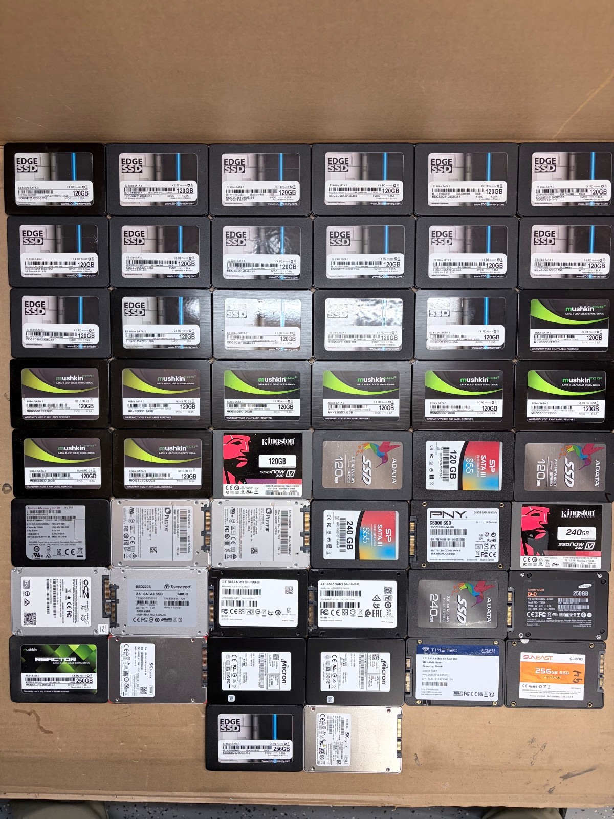 Lot of 50 120GB, 128GB, 240GB, 250GB, 256GB Mixed Brand 2.5" SATA SSD 