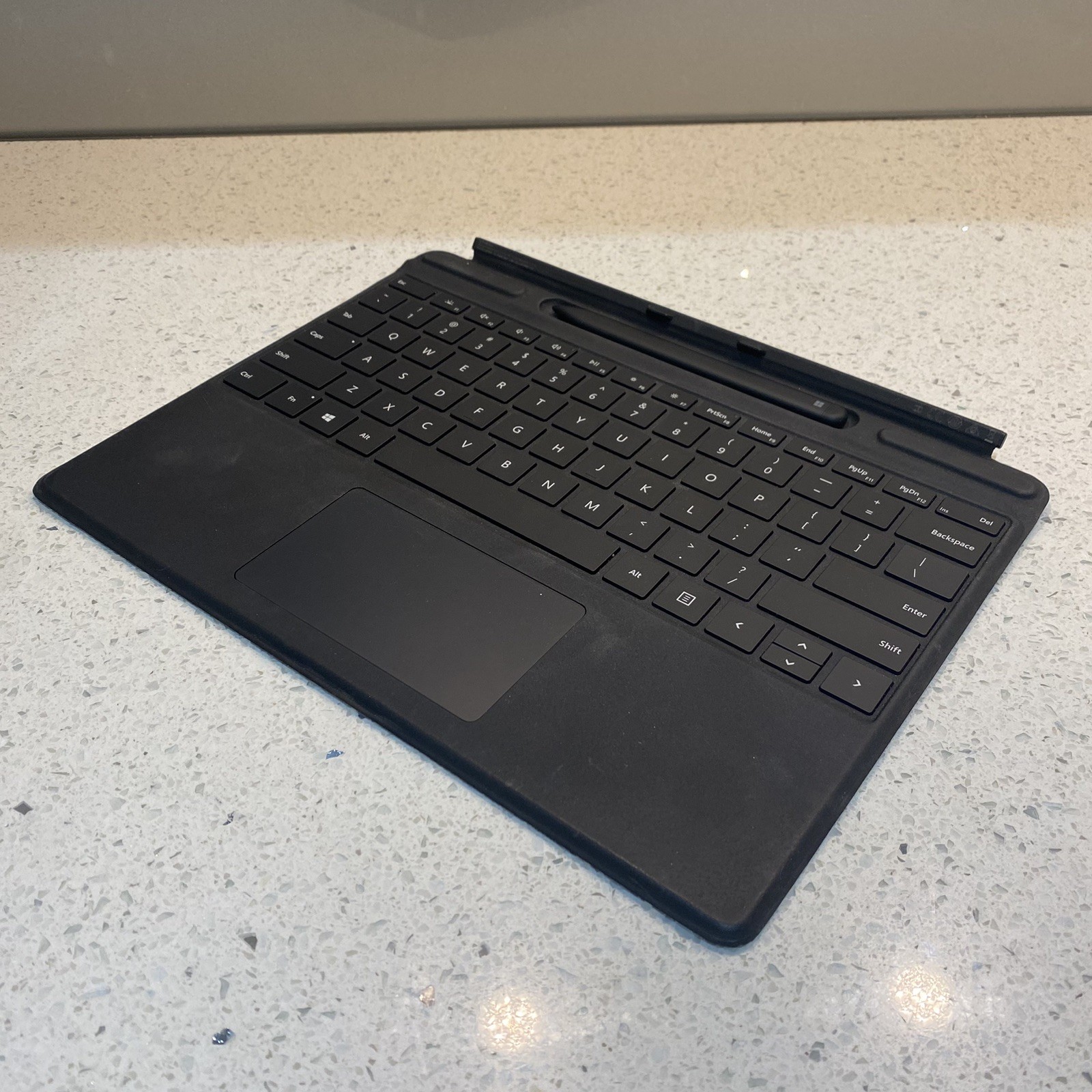 Microsoft Surface Pro Slim Keyboard & Pen Models 1864 1962 Compatible Type Cover