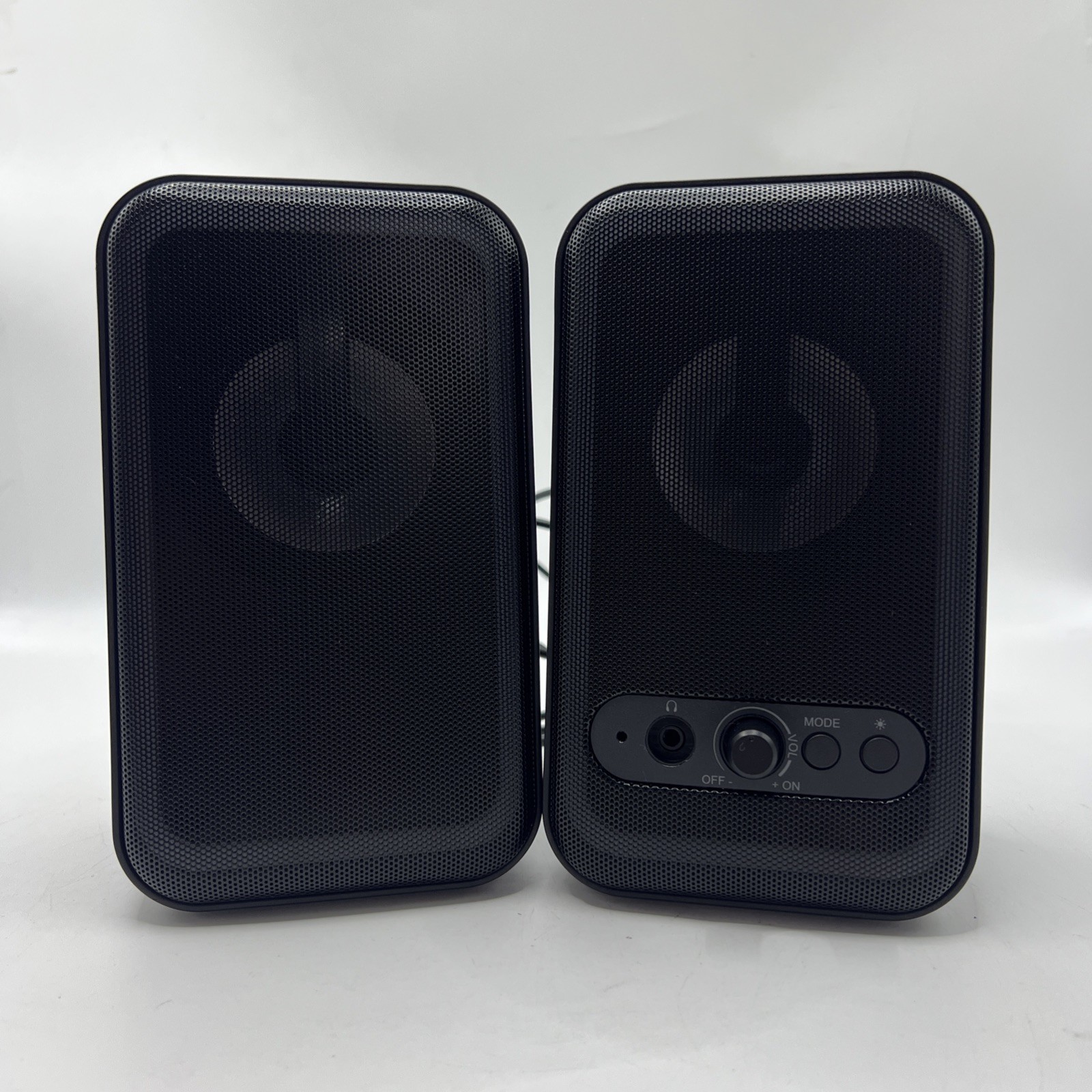 Insignia 2.0 Channel Bluetooth 5.3 Desktop RGB Speakers