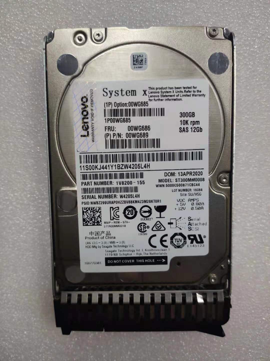 FIT FOR lenovo 00WG685 00WG686 300GB 10K 12Gbps SAS 2.5" G3HS M5 X6 Hard drive
