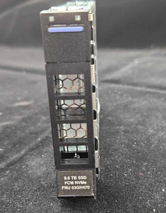 IBM 03GH470 9848-AHS6 2078-AES6 2076-ADS6 03GU600 V7000 G3 9.6 TB NVMe FlashCore