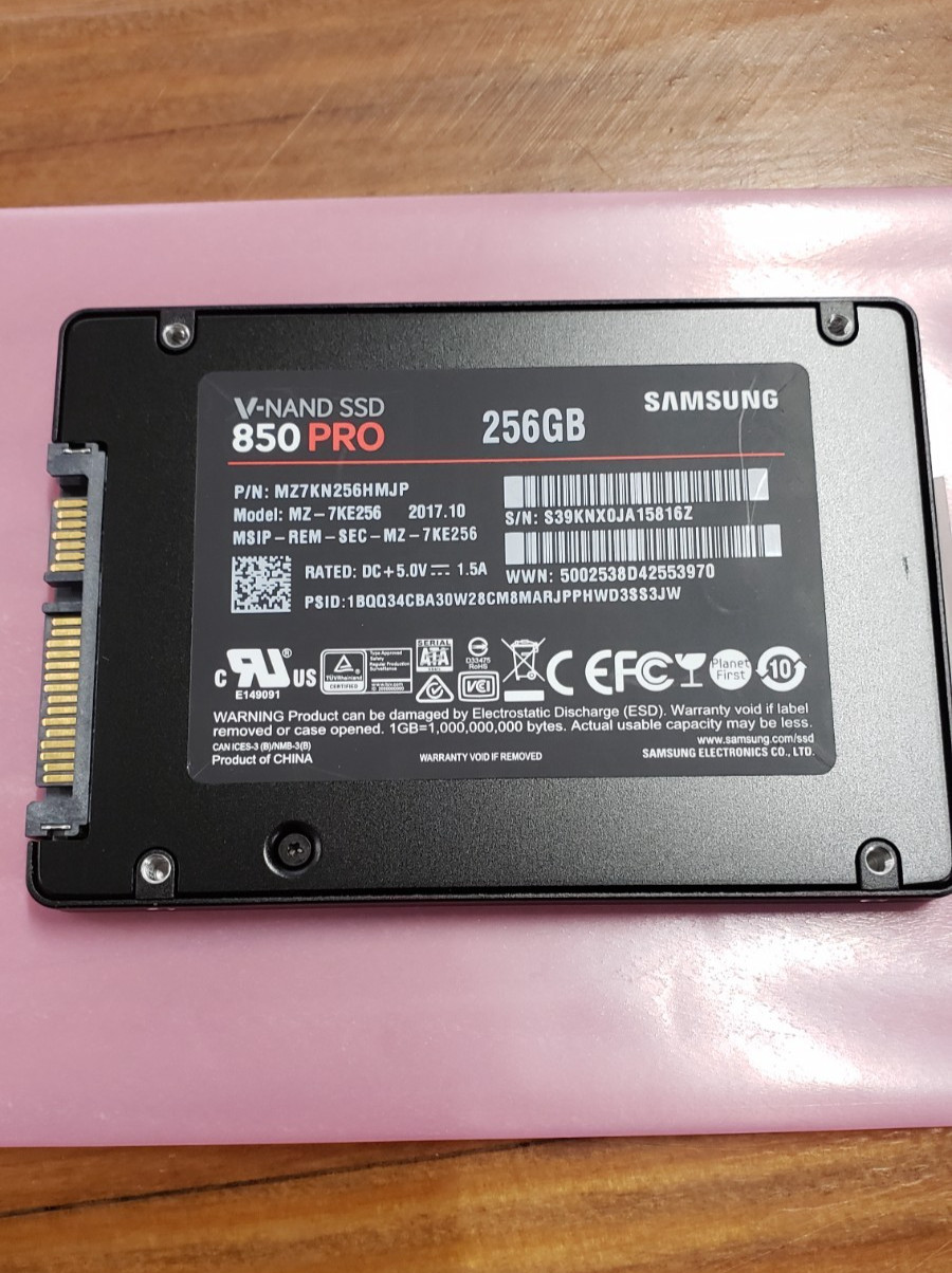 Samsung MZ-7KE256 256GB 850 PRO 2.5" SSD