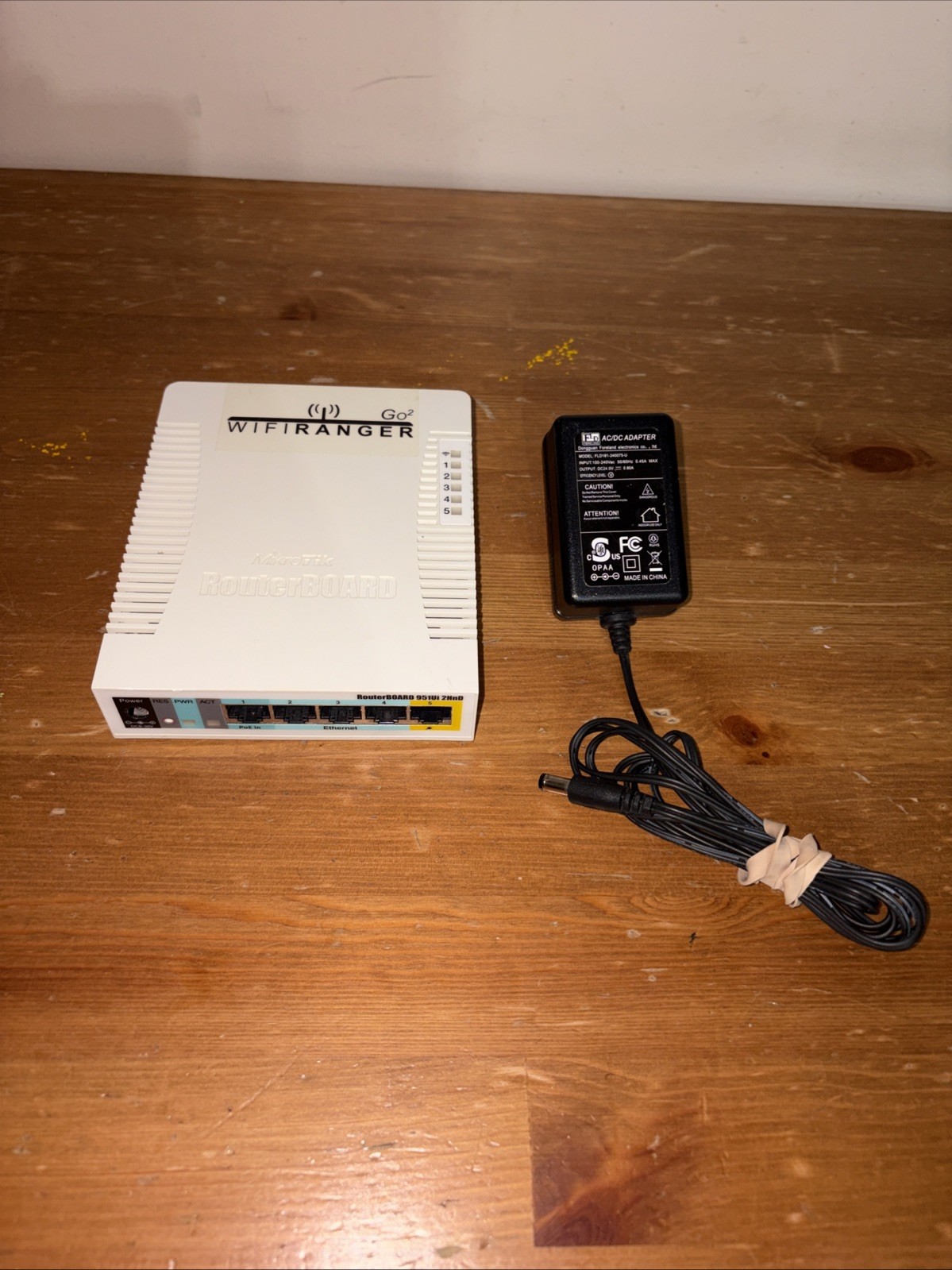 MikroTik RB951Ui-2HnD 5-Port Wireless Access Point 1000mW Tested Works
