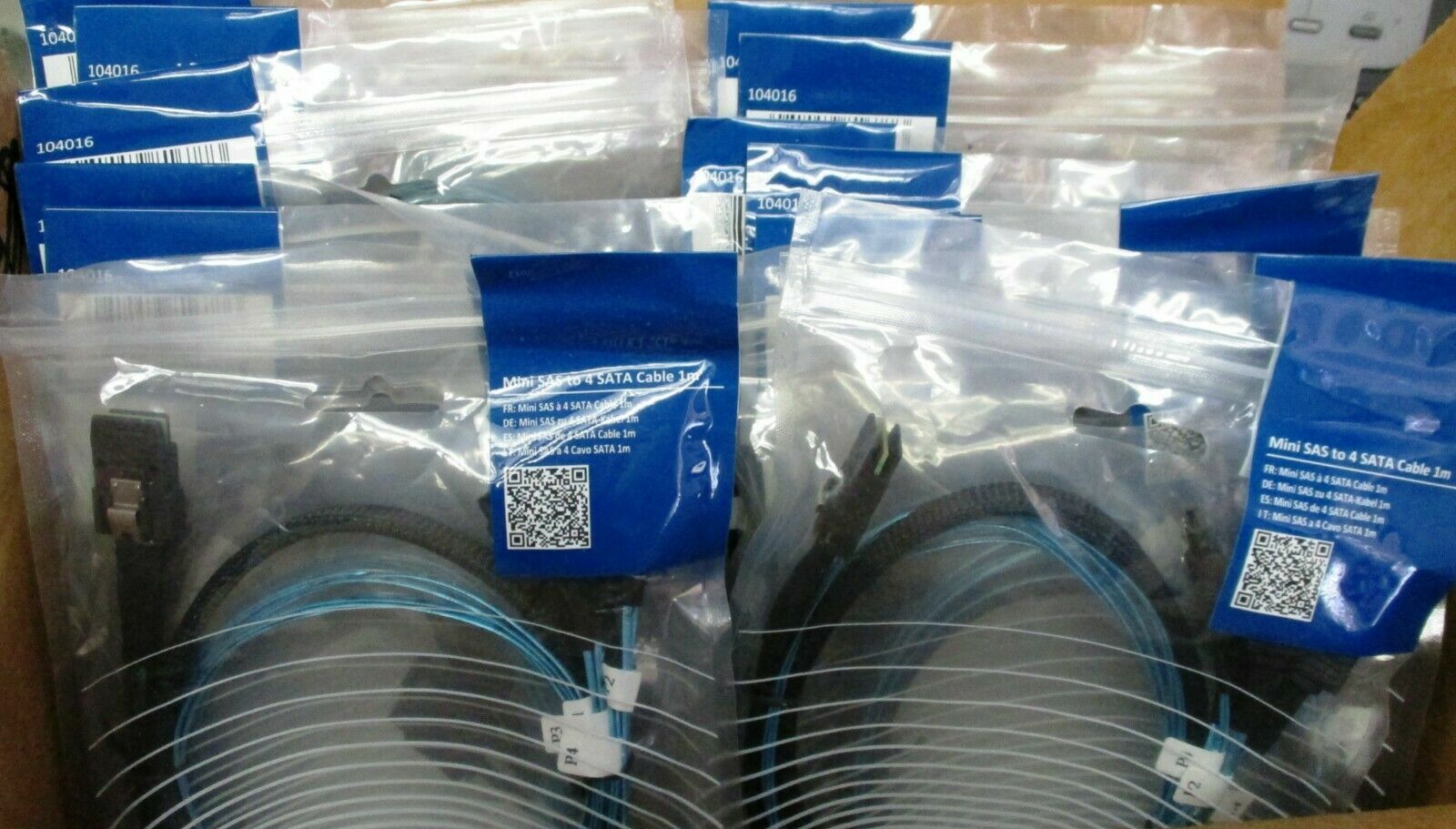 Cable Matters **LOT OF 2** Mini SAS to 4 SATA 1m 3.3 feet P/N  104016 NEW