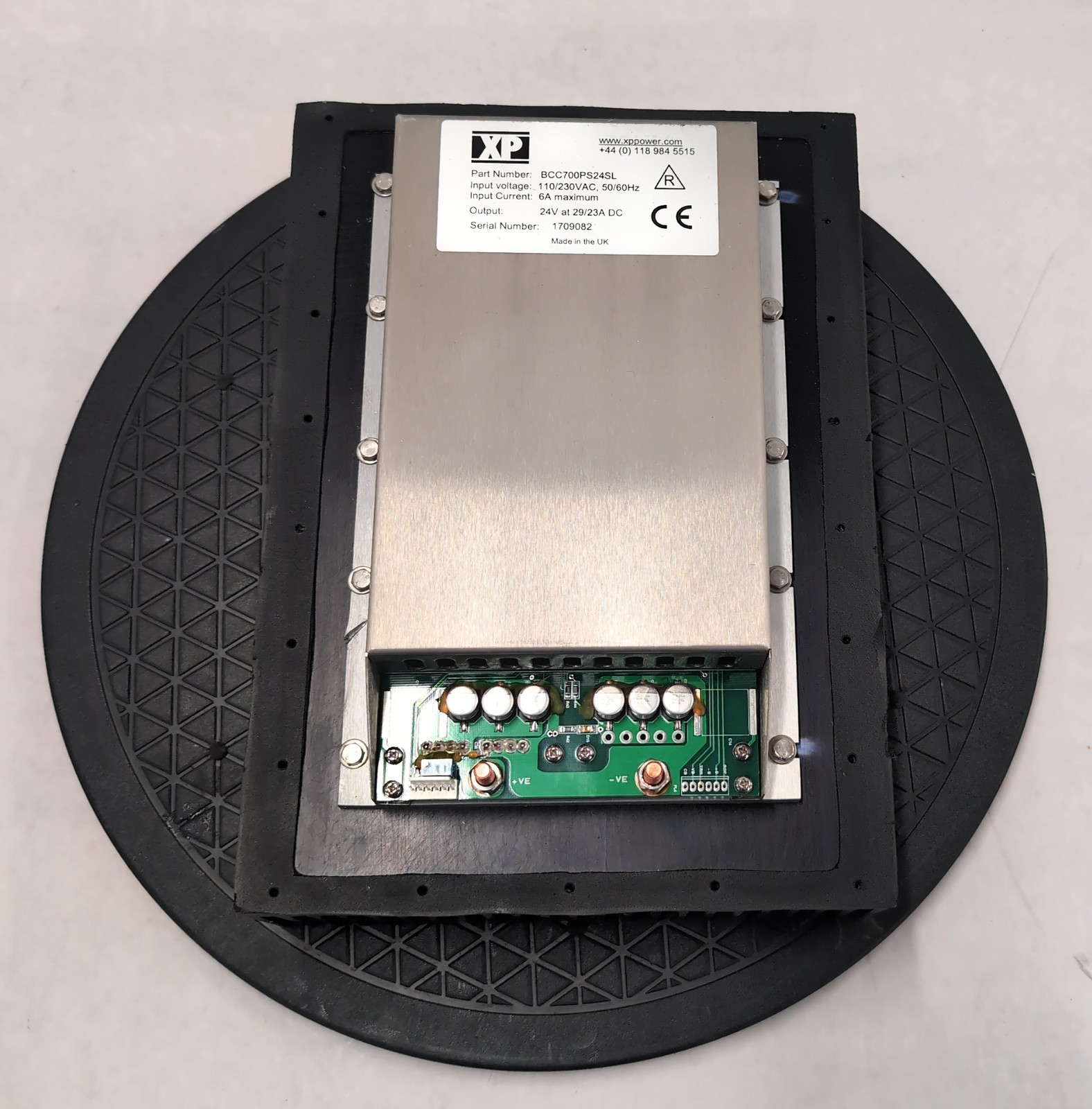 XP Power BCC700PS24SL Industrial Power Supply w/ Heatsink 24V at 29/23A DC